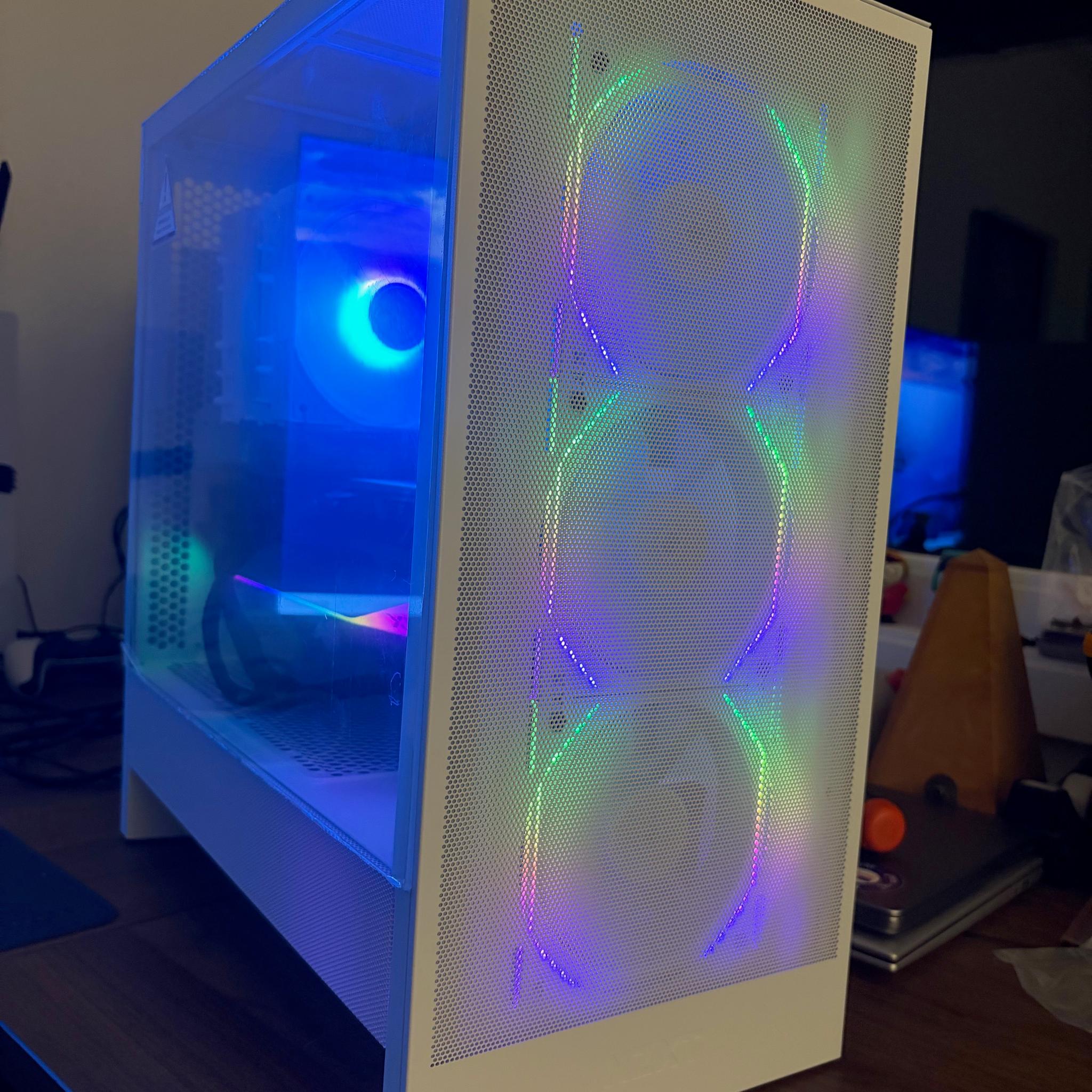 Custom Gaming PC: 12900kf, RX 9070 XT, 32GB DDR5