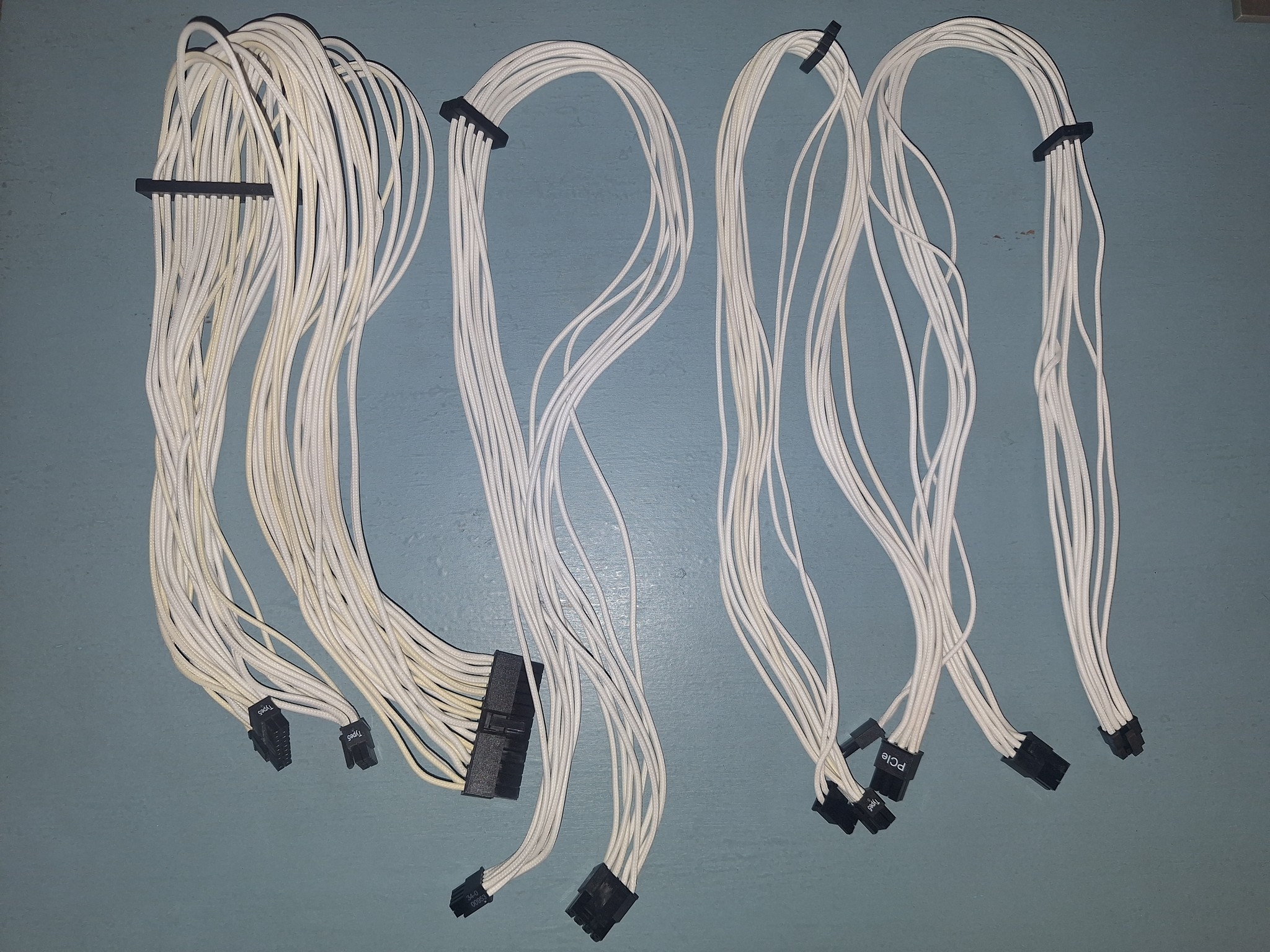 Corsair SF850L Power Supply with Corsair Cable Kit