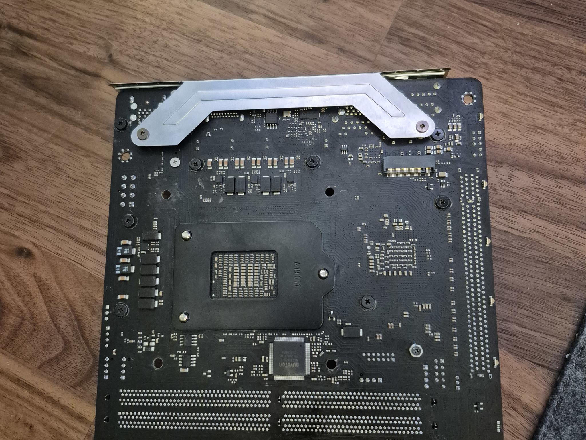 ASROCK X570 ITX MOTHERBOARD
