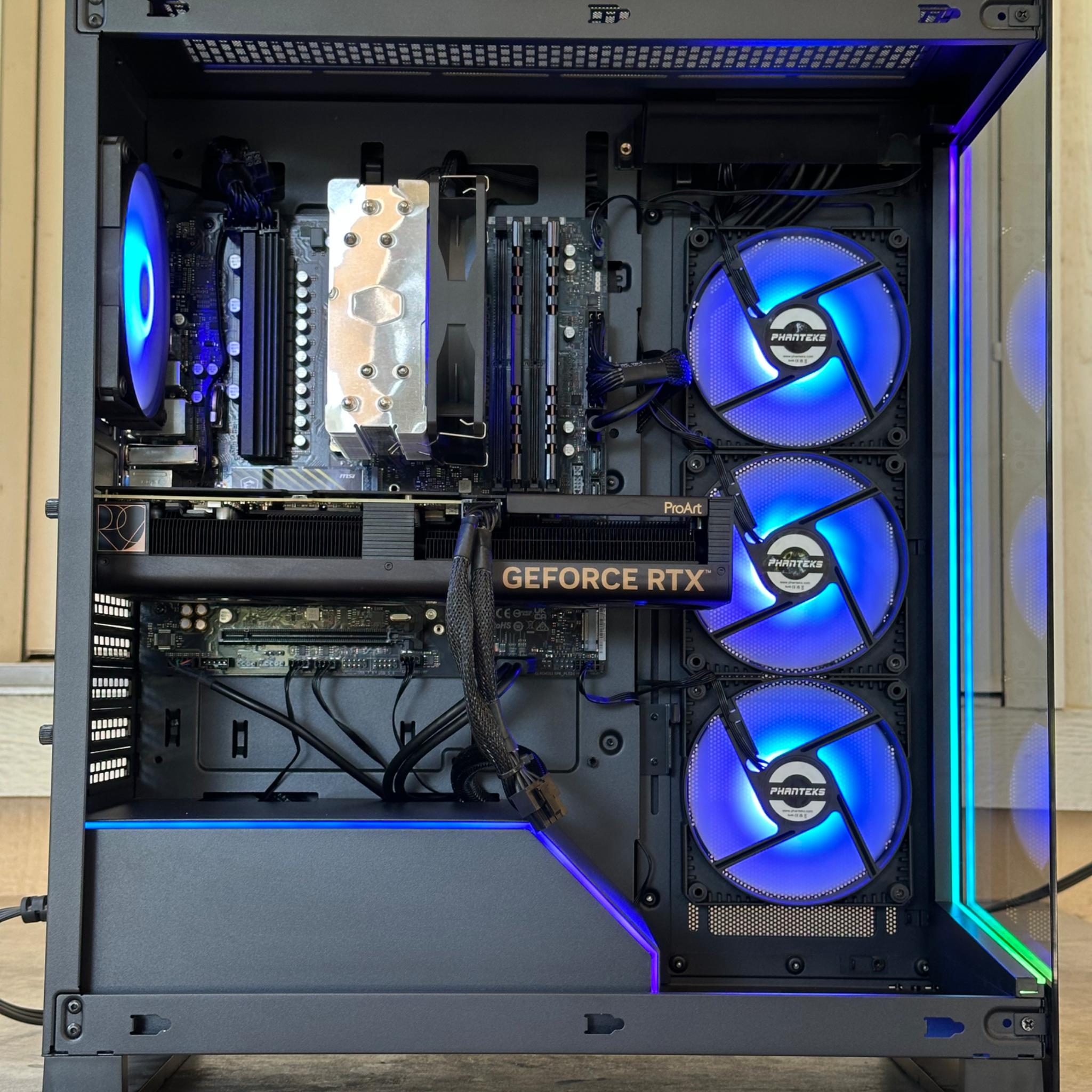 Ryzen 7 7700 / RTX 4060 Ti 16GB / 32GB DDR5 / 2TB MSI Nvme ssd / Windows 11