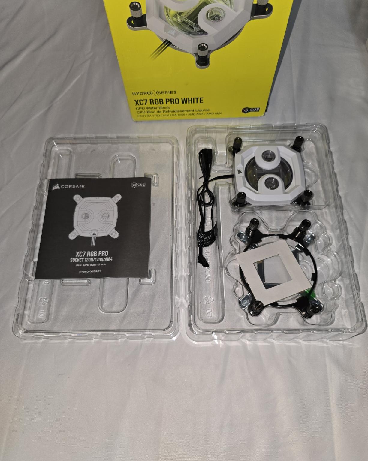 XC7 RGB Pro White