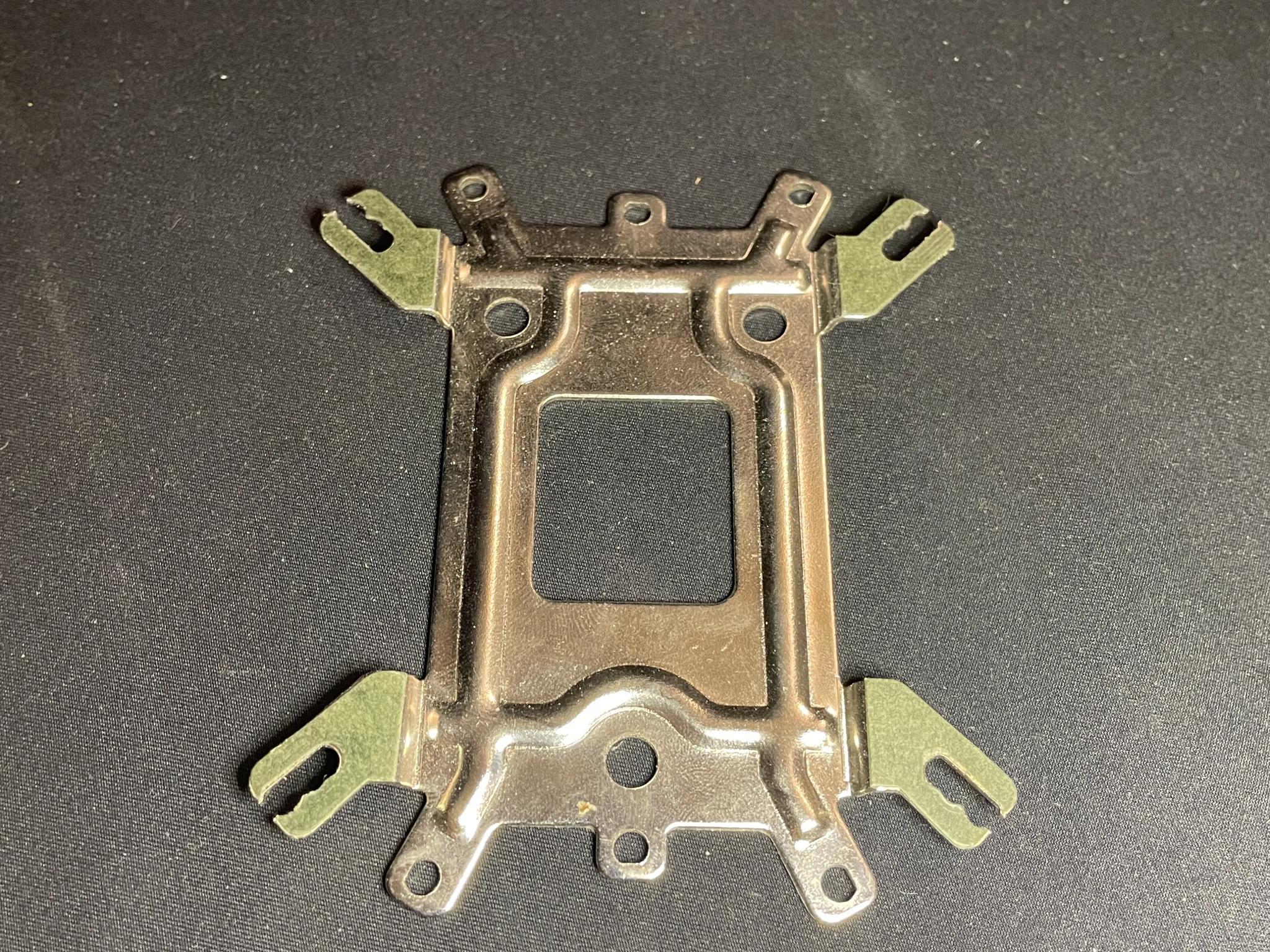 Asus rog supreme fx maximus VII Motherboard CPU Mount