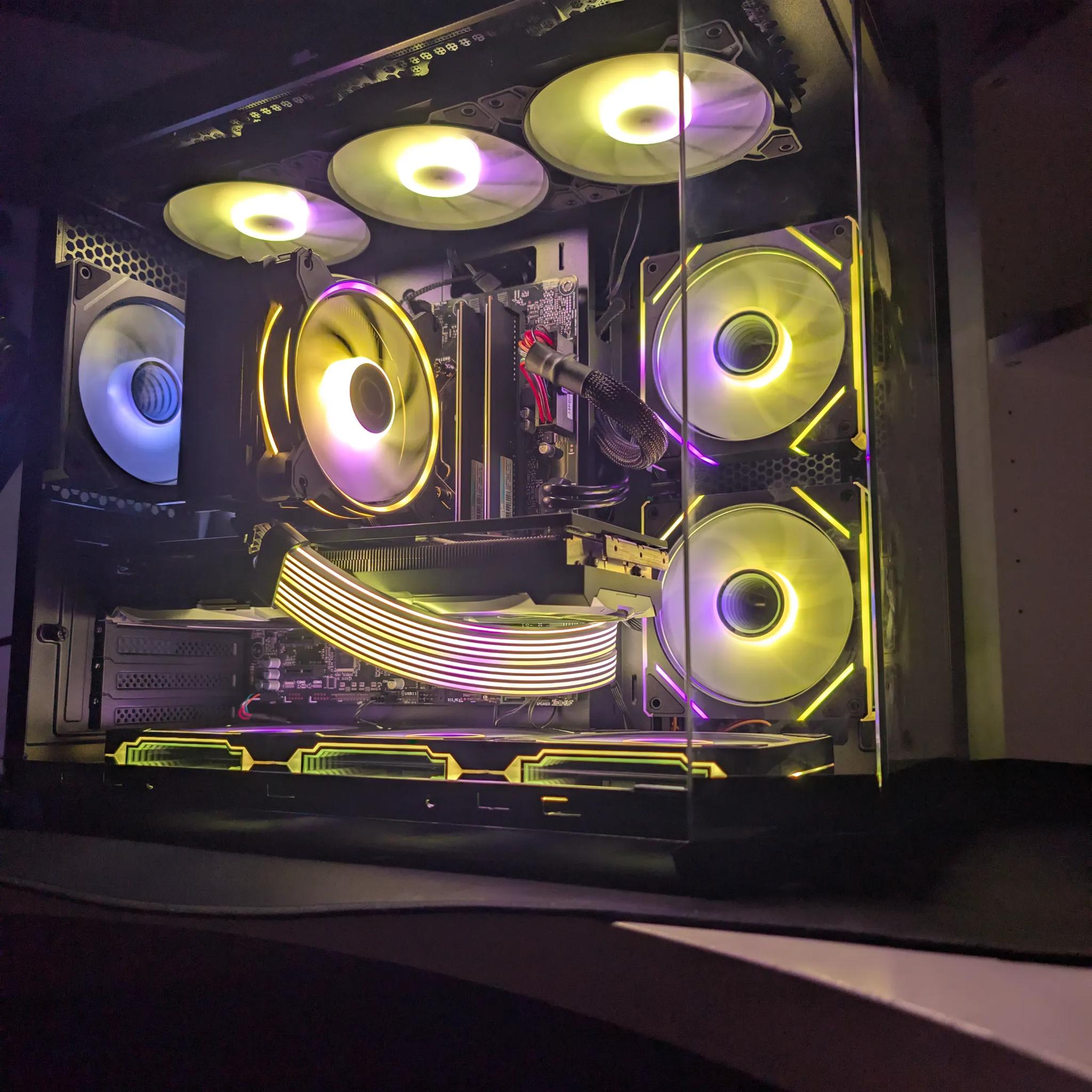 RGBEAUTY Fast 🎨 gaming PC sale! RTX 4060 TI! Windows activated! 🪟 ARGB FANS 🎨 240 FPS Ready ⬆️