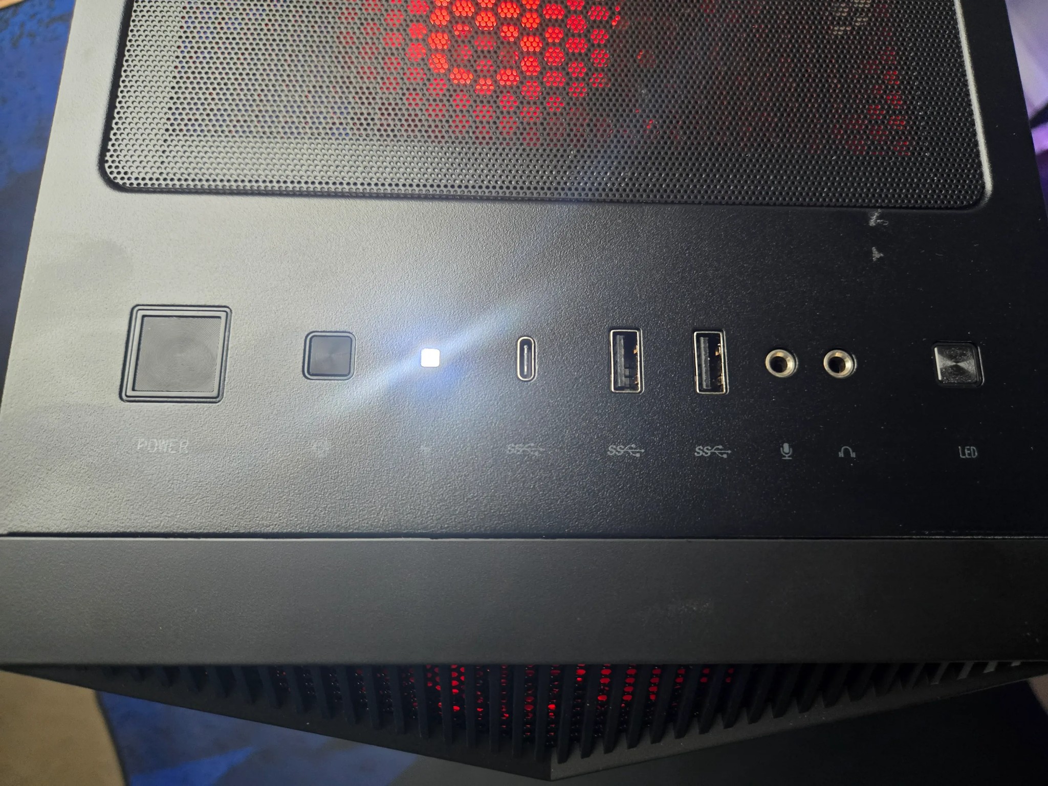 DEVOUR - RTX 3070 + Ryzen 5600 Custom Gaming PC!