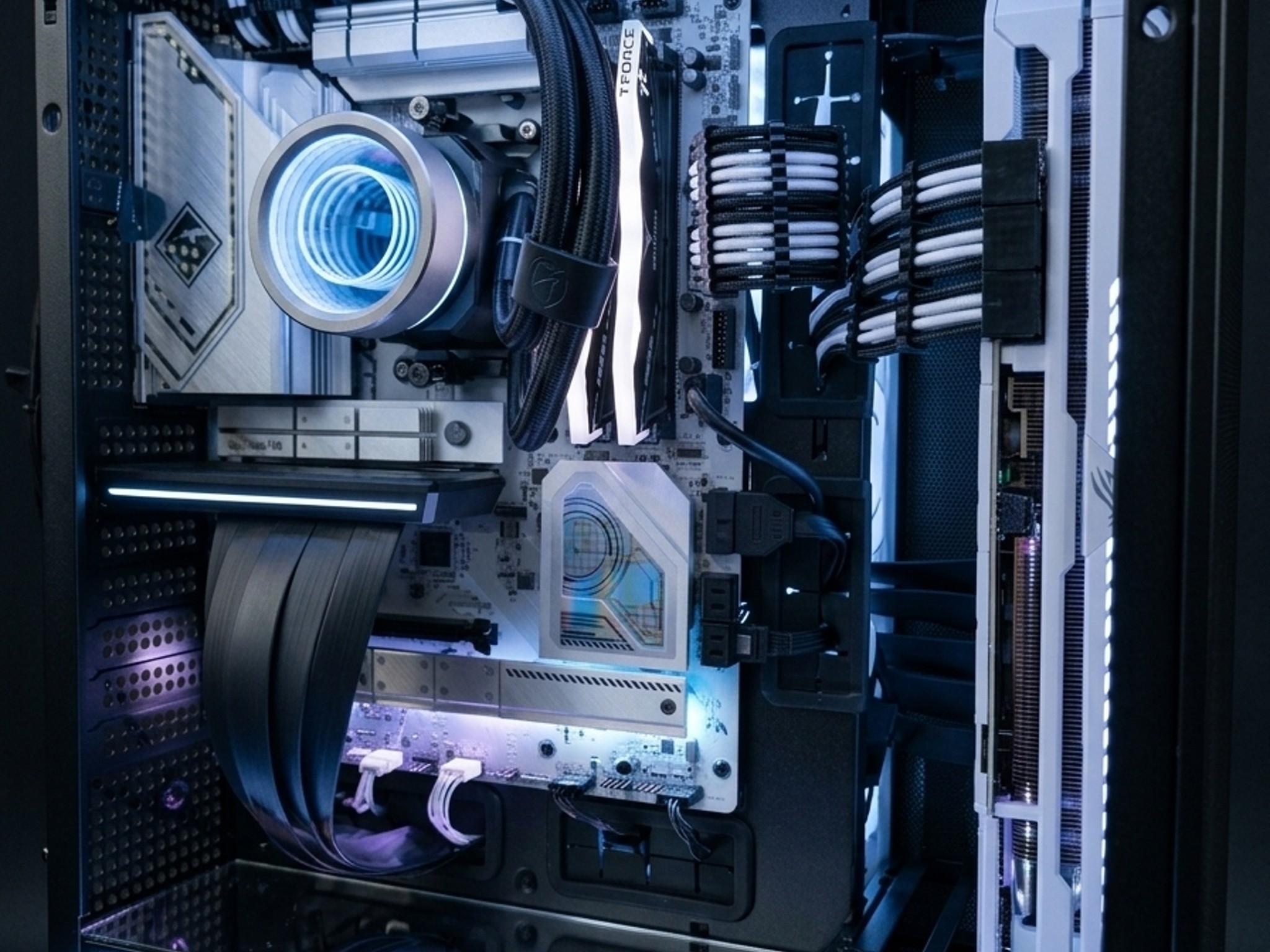 AI/LLM,content creation, hybrid gaming/workstation