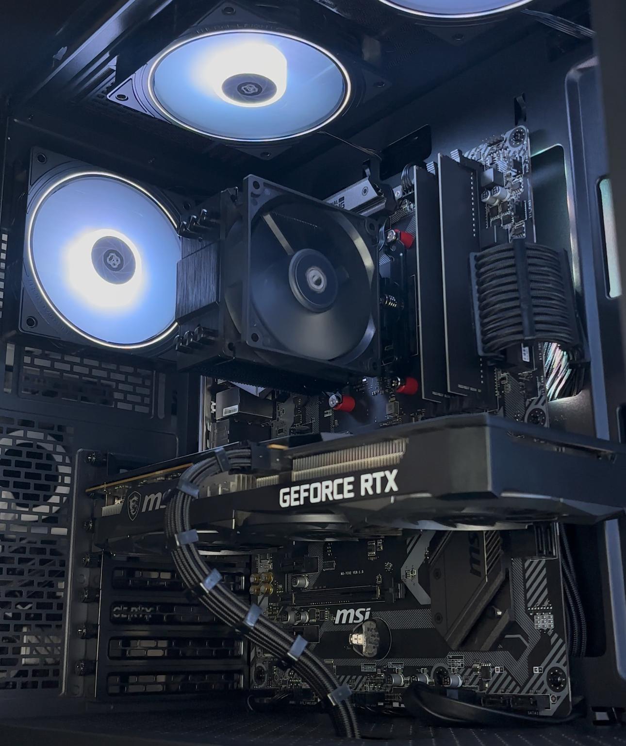 GAMING PC \ 3060ti \ Ryzen 5 \ 1TB STORAGE \ WiFi