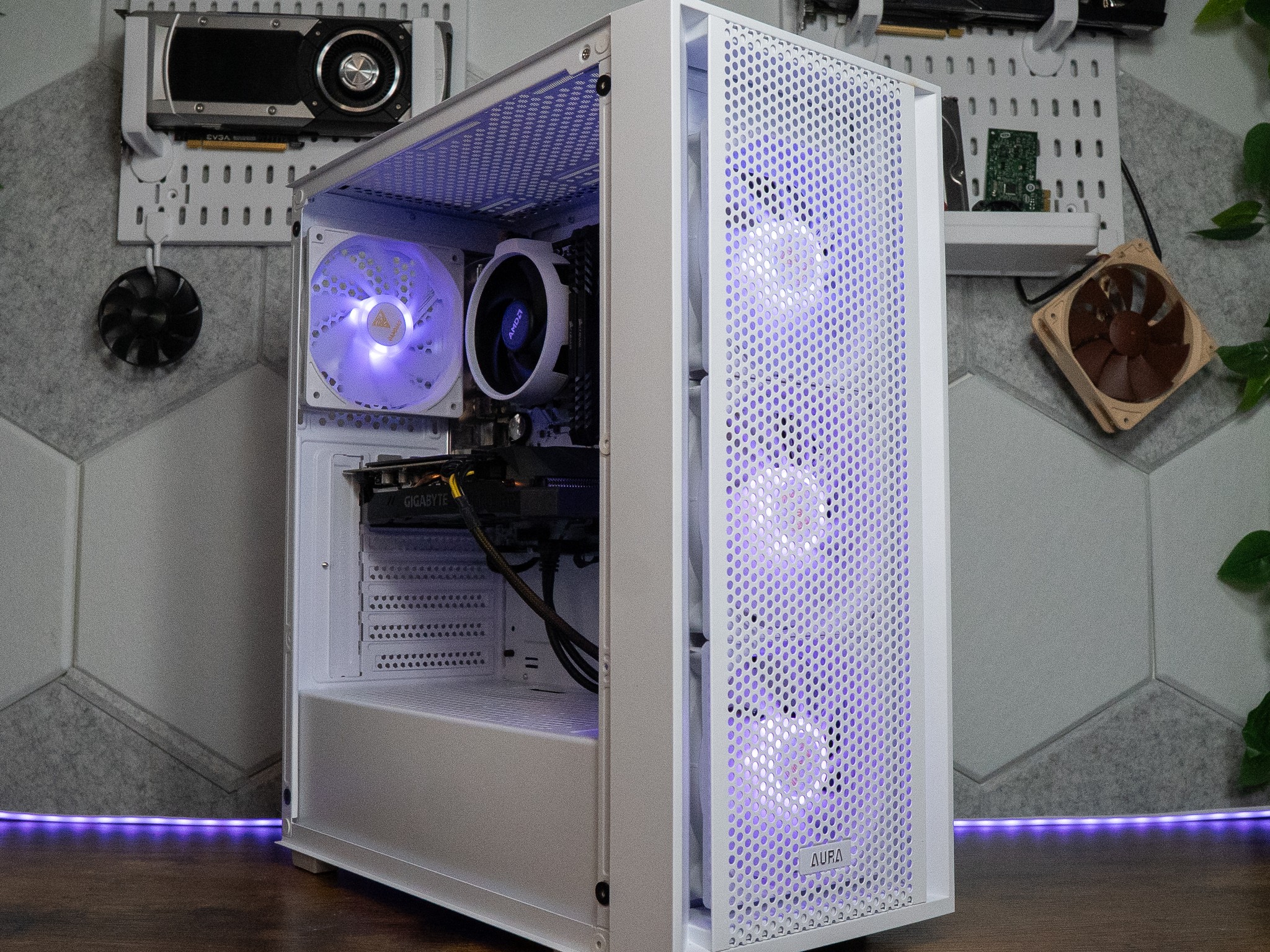 ❄️🌨 | Gigabyte RTX 2060 6GB | RYZEN 5 3600 | 16GB DDR4 RAM | 1.25TB | Arctic Freeze 2.0