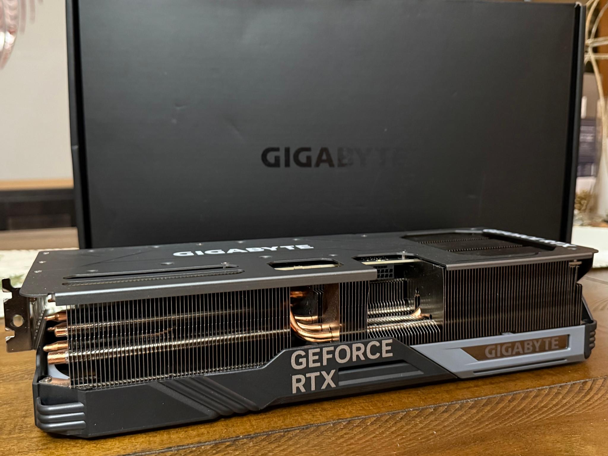 Gigabyte GAMING OC GeForce RTX 4080 SUPER