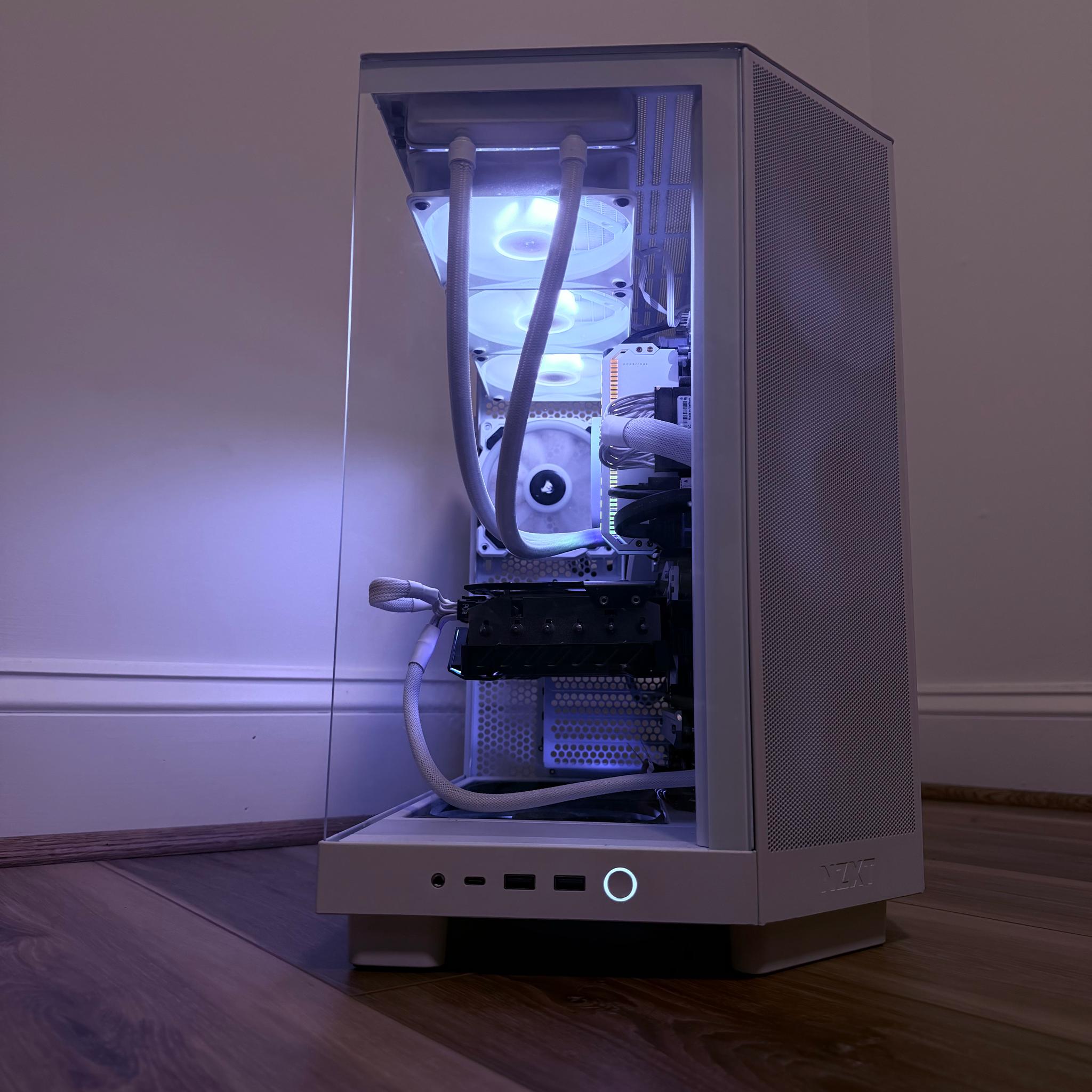 ⚪️☁️"White Dominator"☁️⚪️| 1440p/4k Gaming | RTX 3080 Ti | i9 12900k | 64gb DDR5 | 2tb SSD