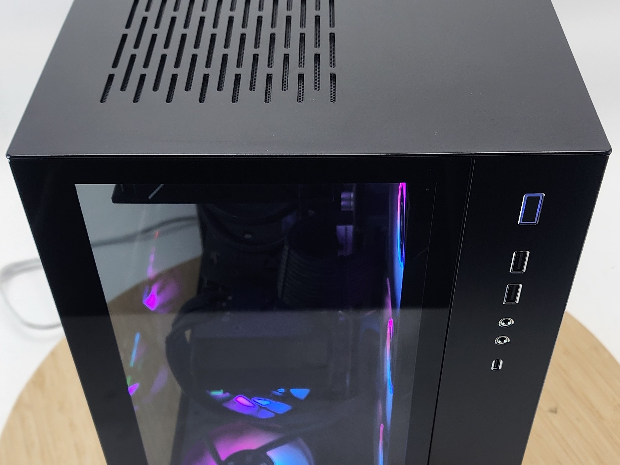 Gaming PC Ryzen 9 5950X 32GB RAM 1TB SSD RX 7800 XT 16GB Windows 11 Computer