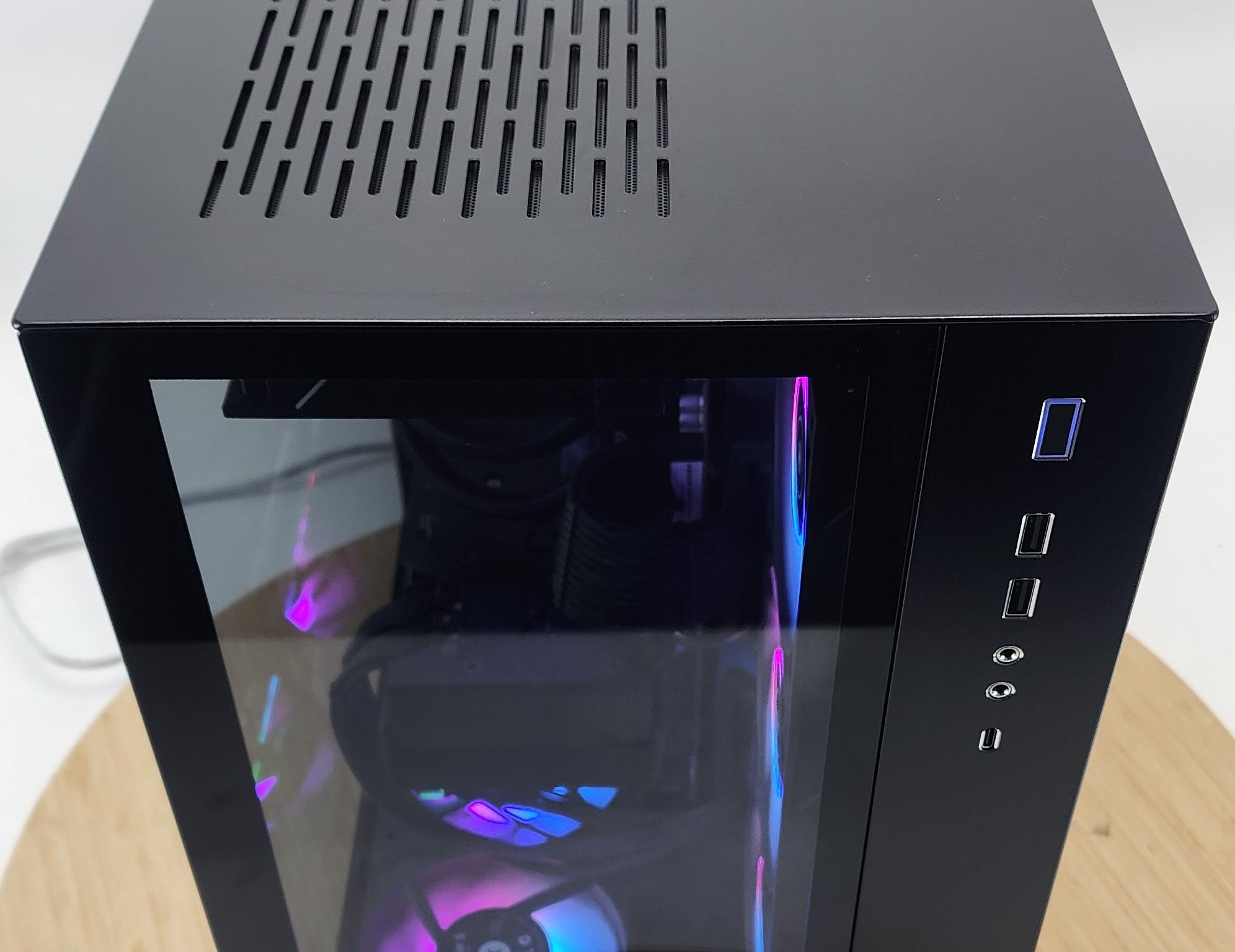 Gaming PC Ryzen 9 5950X 32GB RAM 1TB SSD RX 7800 XT 16GB Windows 11 Computer