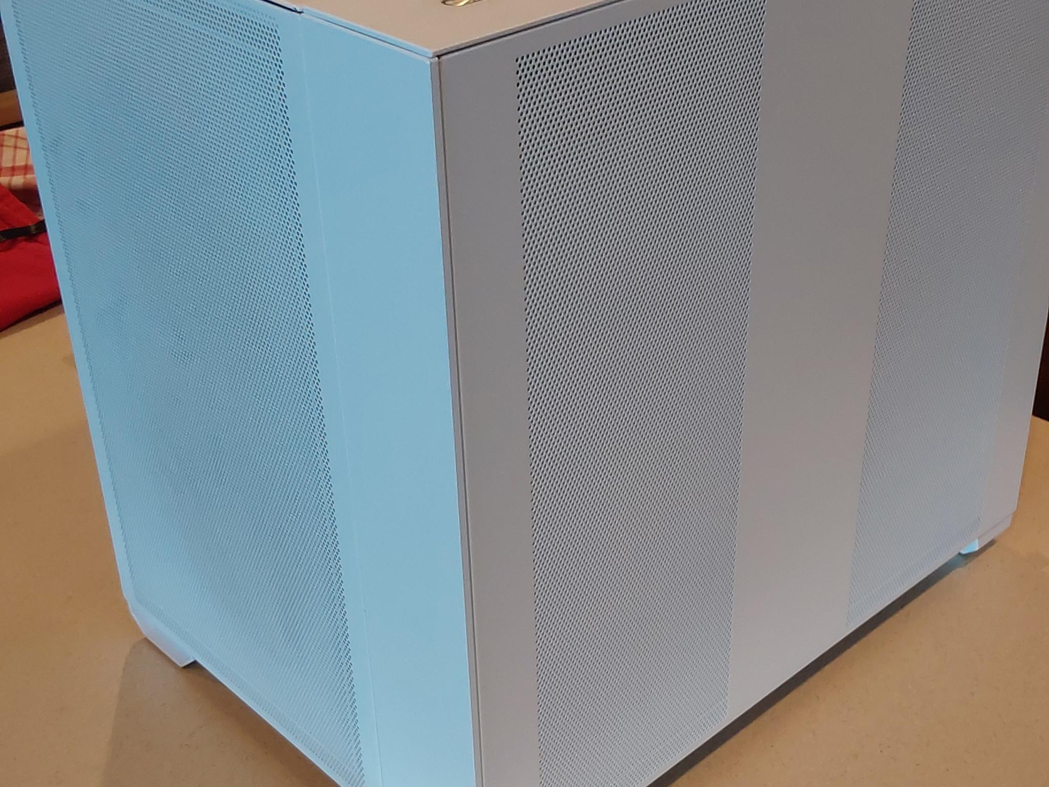 Lian Li O11 AIR MINI ATX Computer Case (White)