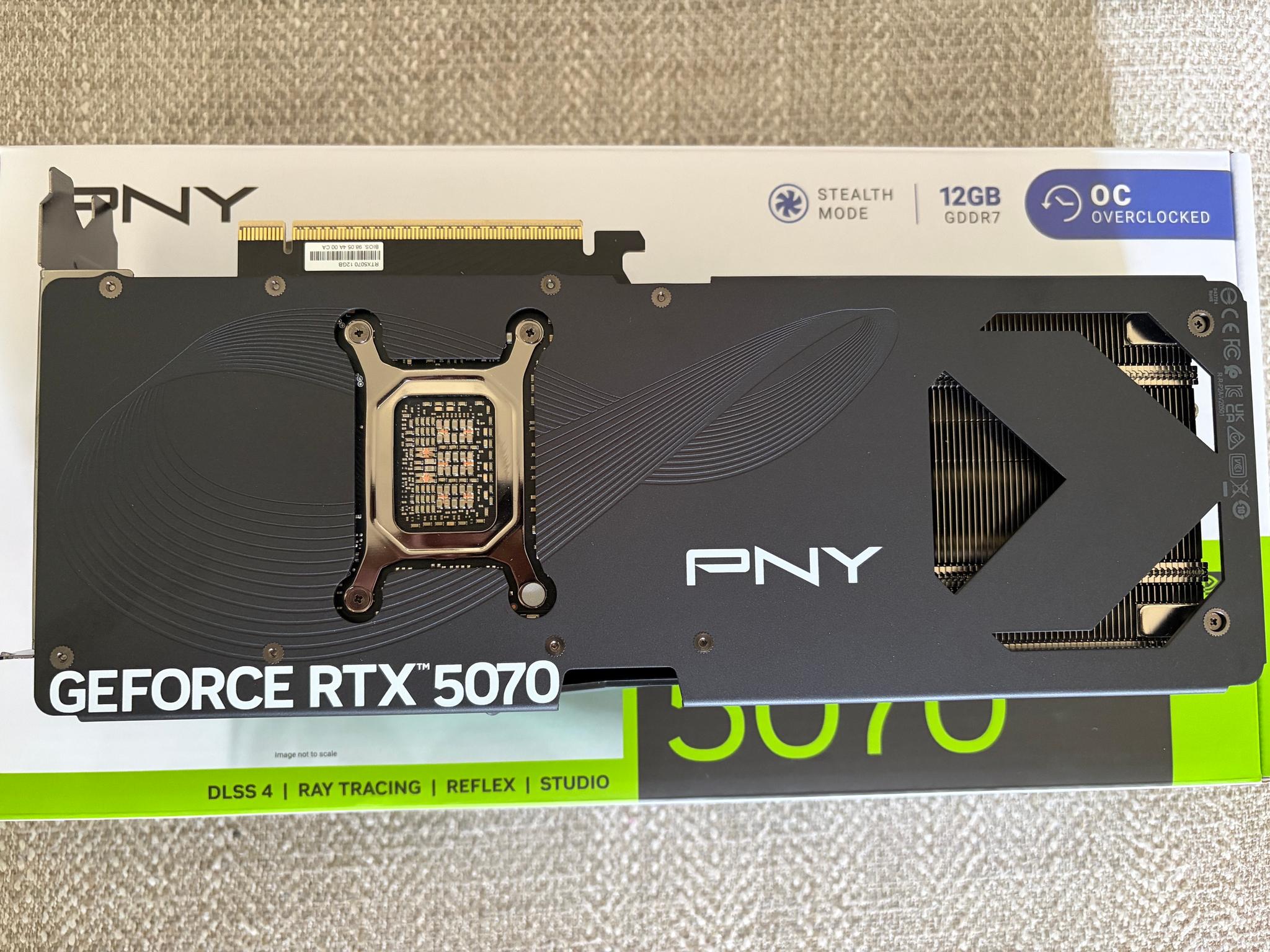 PNY GeForce RTX 5070 Overclocked Triple Fan - Image 3