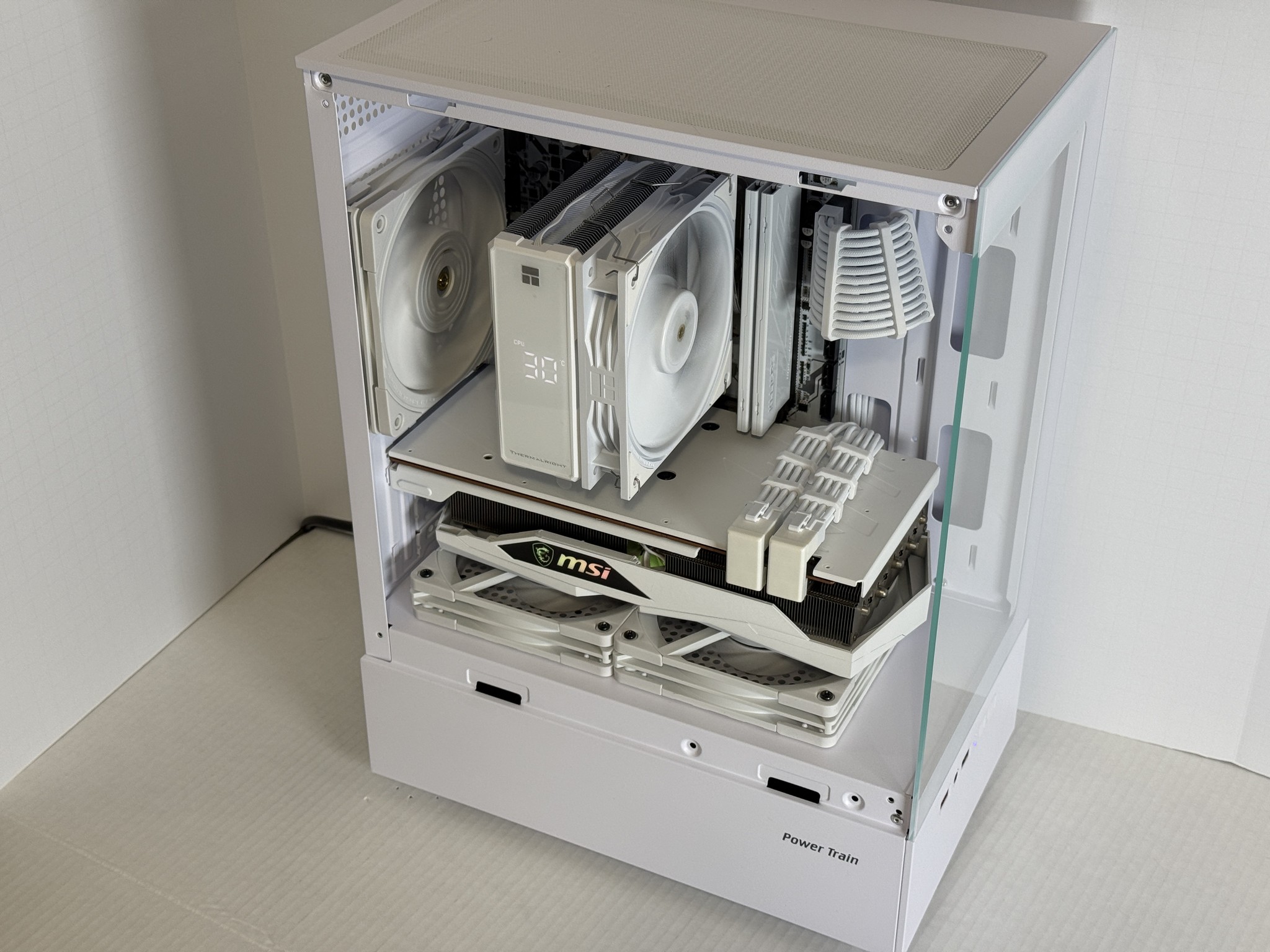 ❄️Arctic White❄️ 1440p | RX 6700 XT | Ryzen 5 5600 | 1TB NVMe | 16GB DDR4