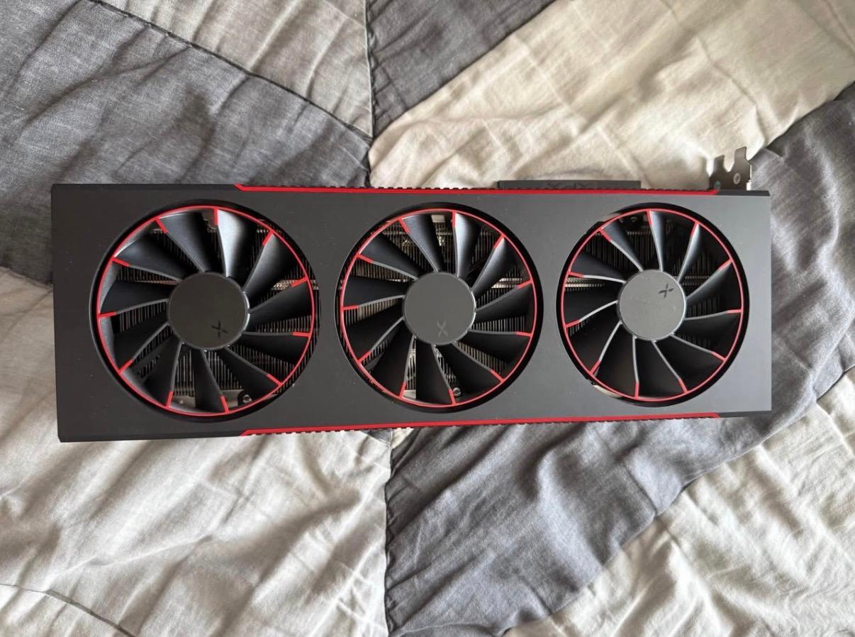 XFX MAGNETIC AIR 7900 XTX