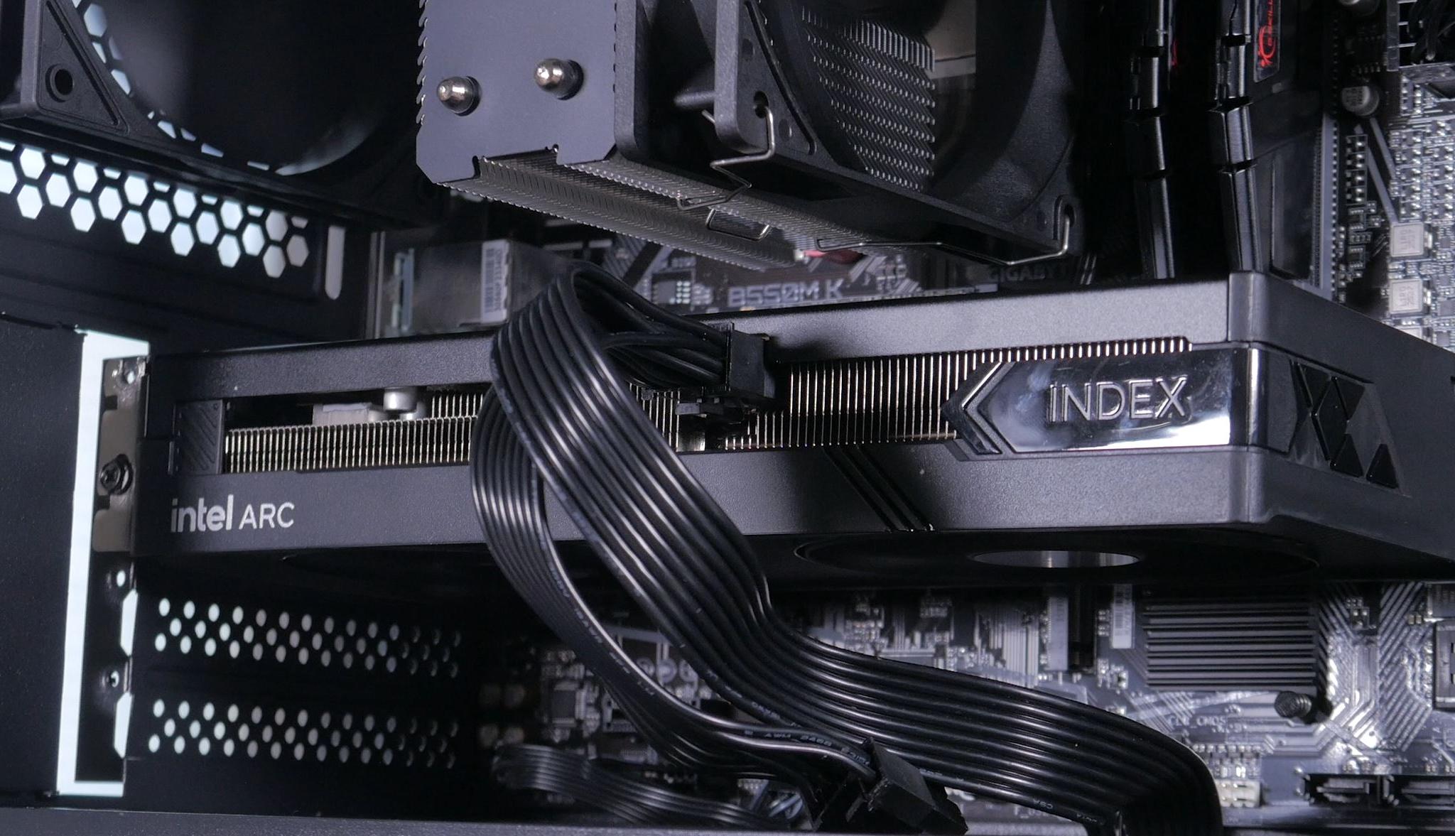 Mid Range Gaming Beast! (Ryzen 7 5700X + Intel Arc B580 12gb)