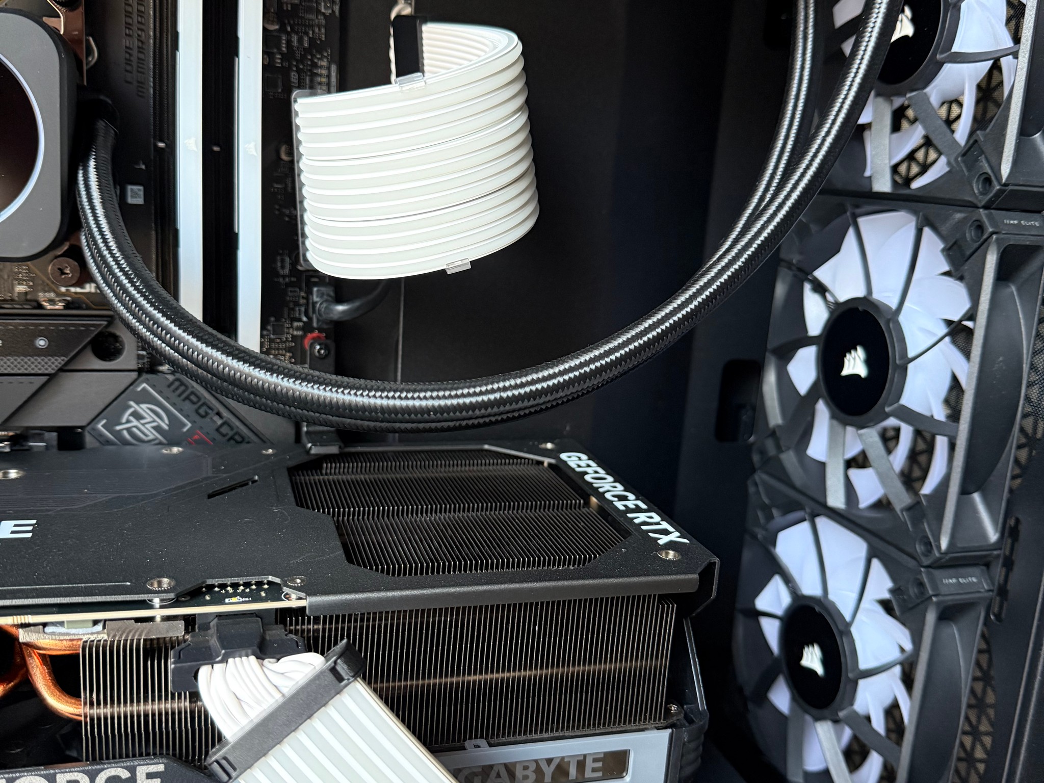 4090/7800x3d/32Gb DDR5-6000