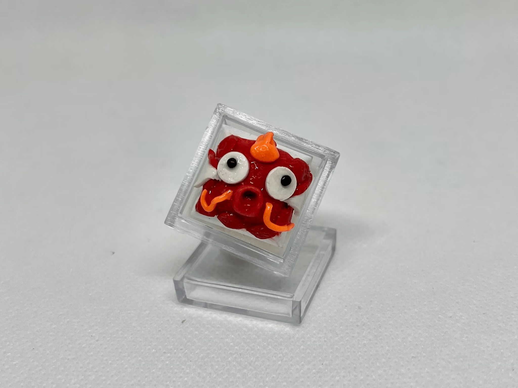 DOLLAR KEYCAPS!! *Magikaps*