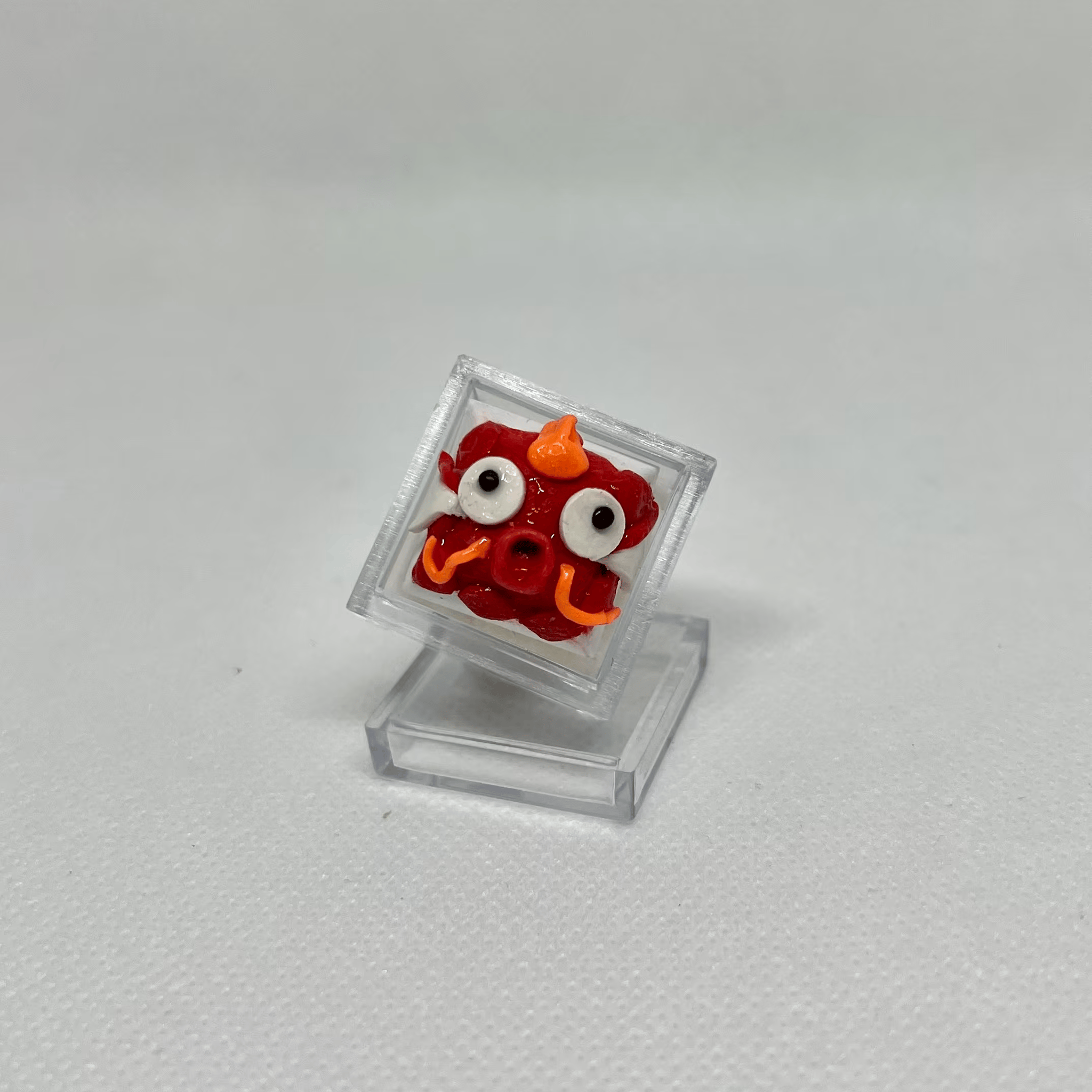 DOLLAR KEYCAPS!! *Magikaps*