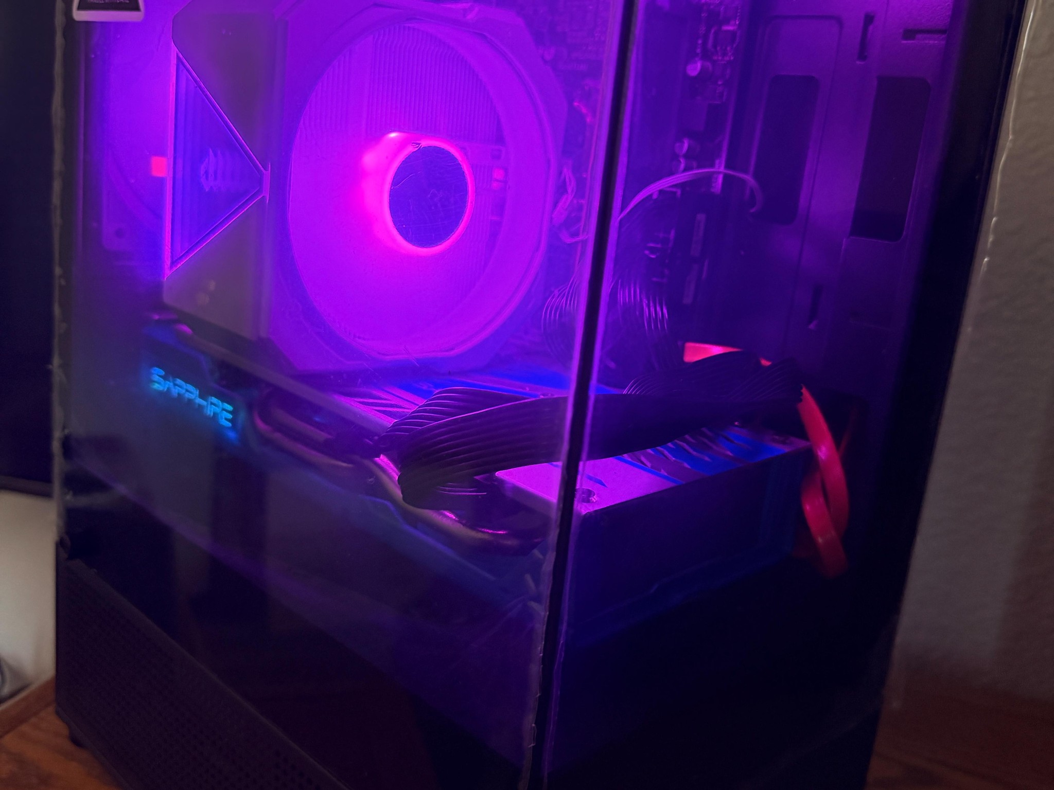 Gaming PC Ryzen 5 3600 RX 580 8GB 16GB RAM 240GB SSD + 1TB HDD WiFi RGB Win11