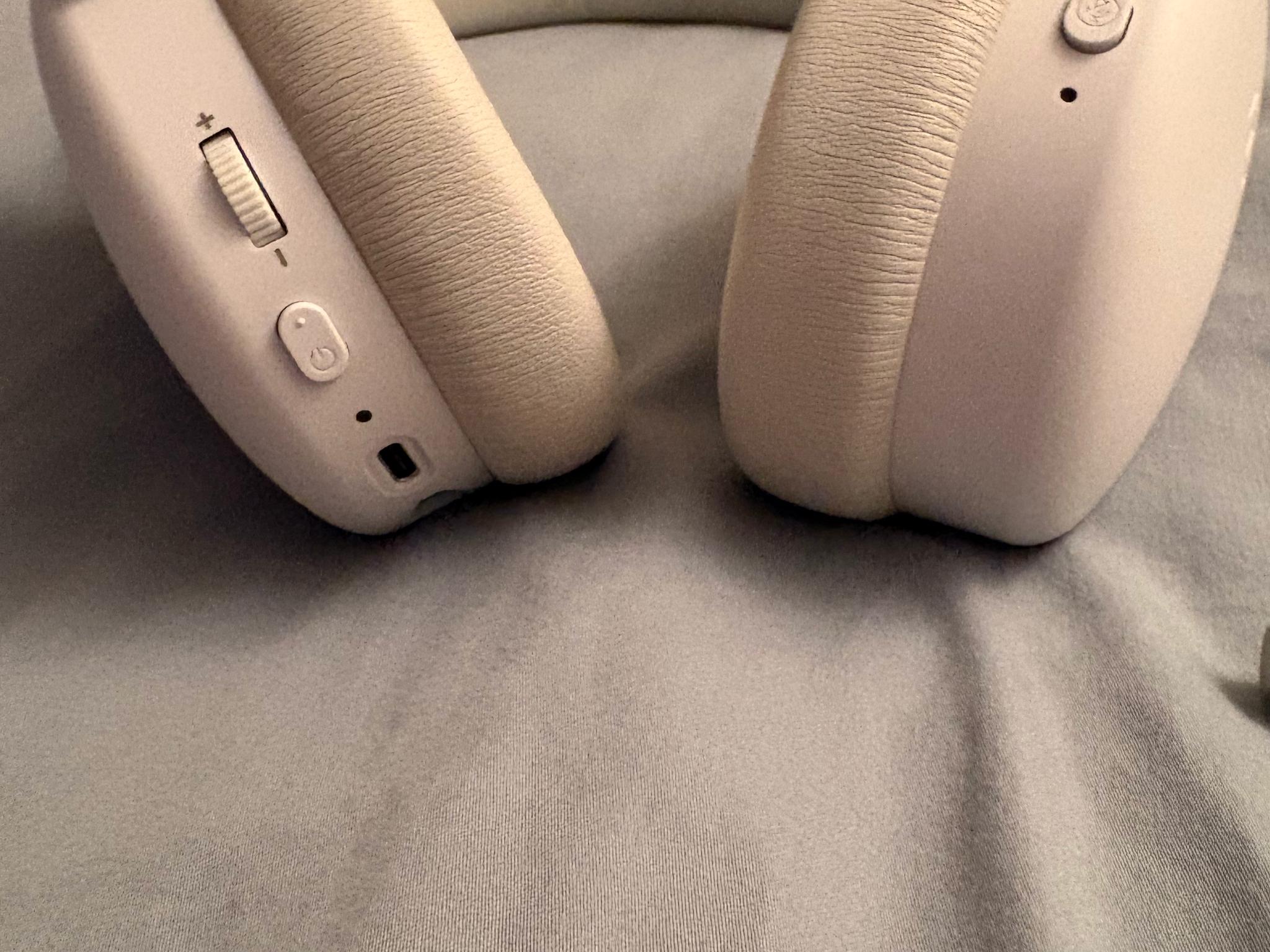 Used Hyte Eclipse HG10 Wireless Gaming Headset