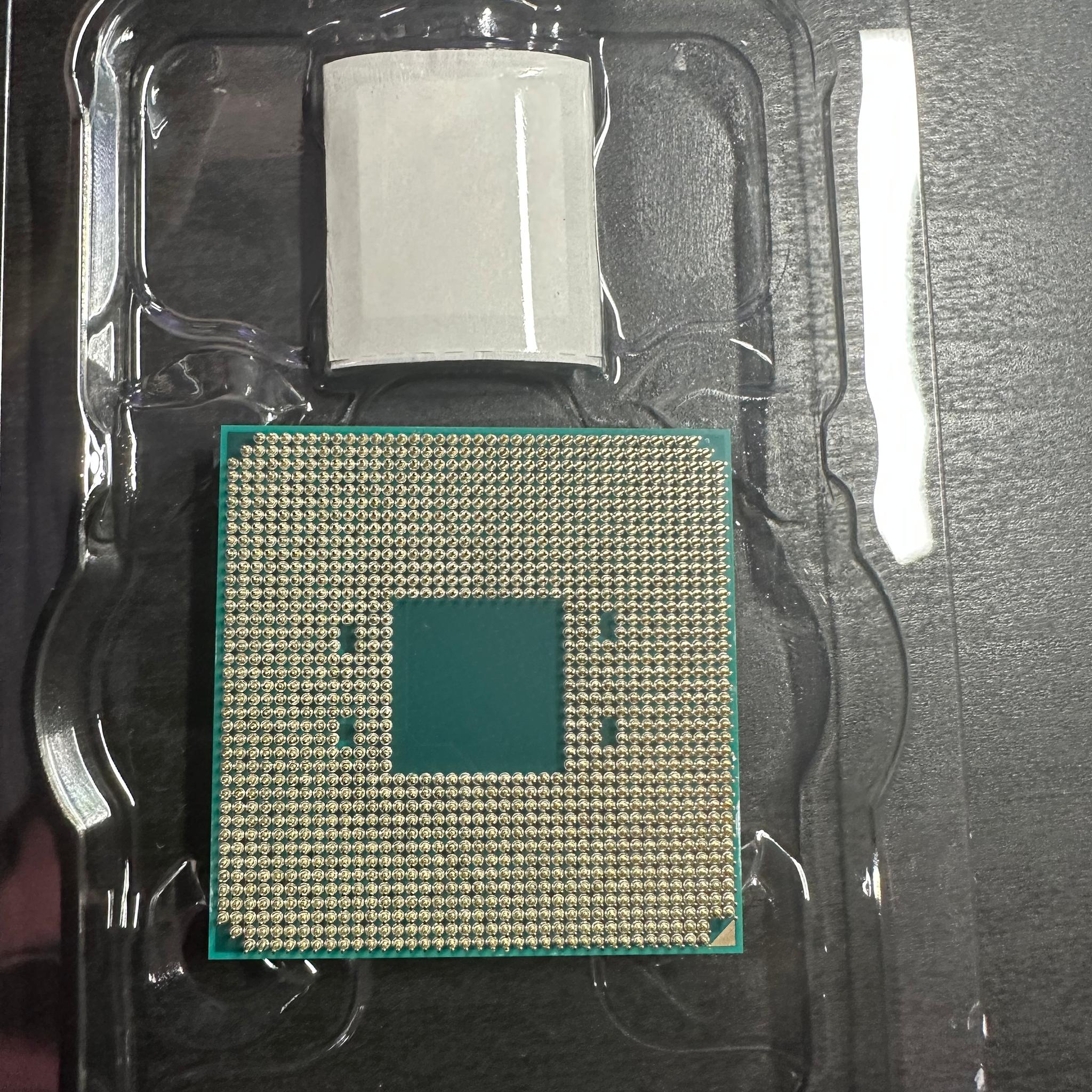 AMD Ryzen 7 2700X 3.7GHz 8 Core AM4