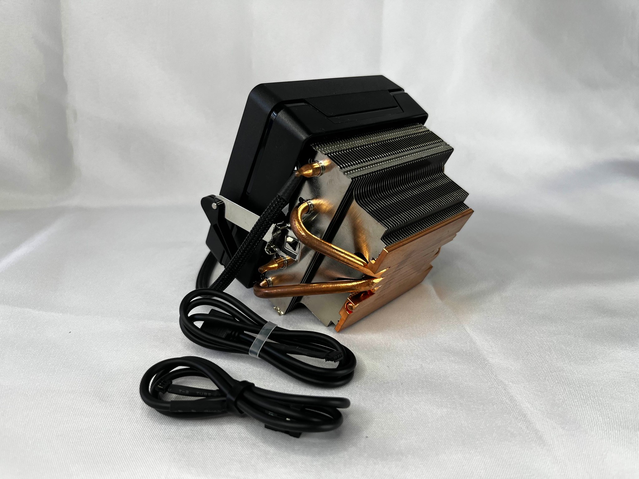 AMD Wraith Prism Air Cooler (No CPU Included)