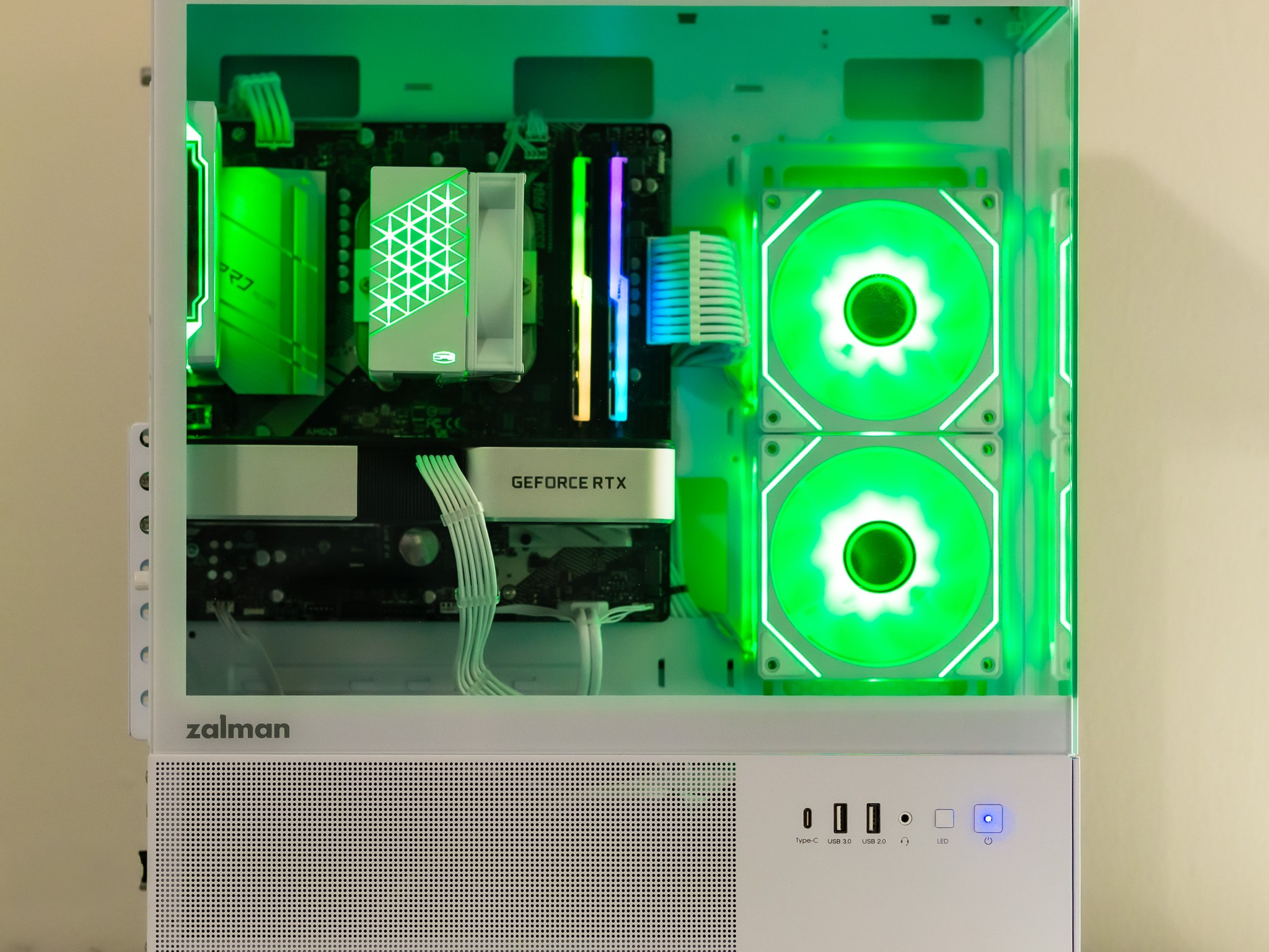 ❄️Insane Gaming PC | NVIDIA RTX 3060Ti Founder's Edition | Ryzen 5 5600 | 1440p Streaming/Gaming❄️