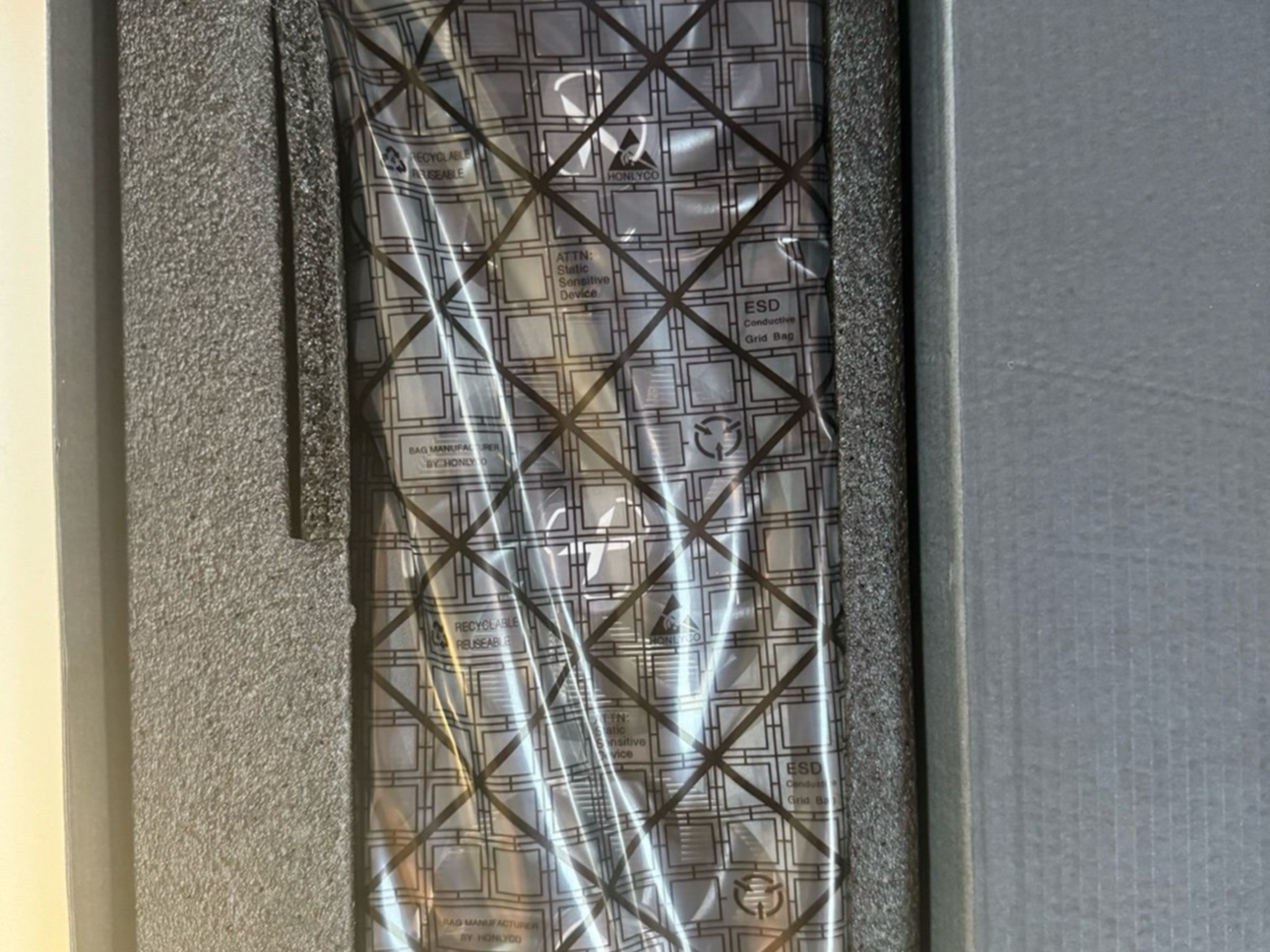 Open box Rx 6700xt