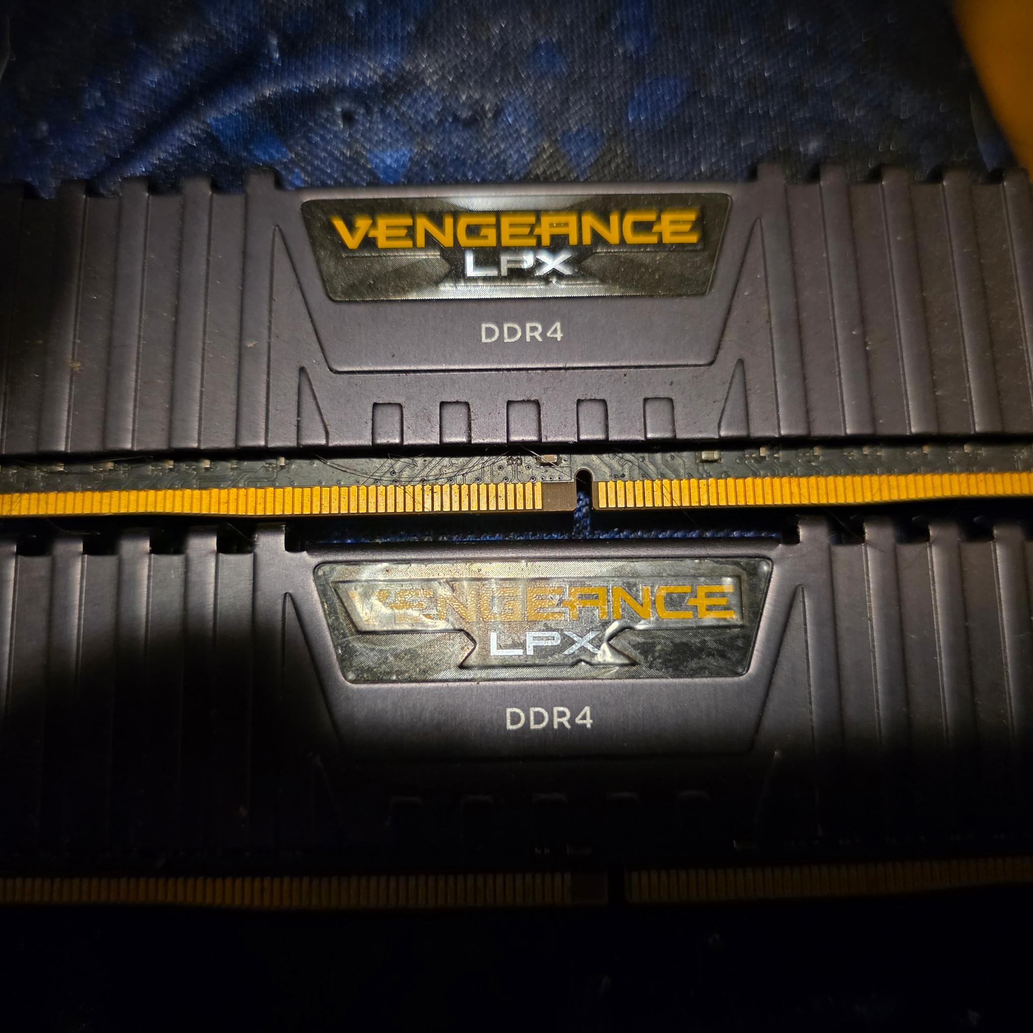 Corsair Vengeance LPX Kit 16GB DDR4-3200 (2x8GB)