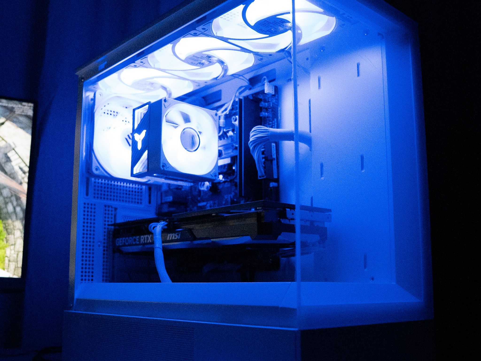 🌨🌨 | MSI RTX 4060Ti | RYZEN 5 7500F | 32GB DDR5 RAM | 1TB | Arctic Snow