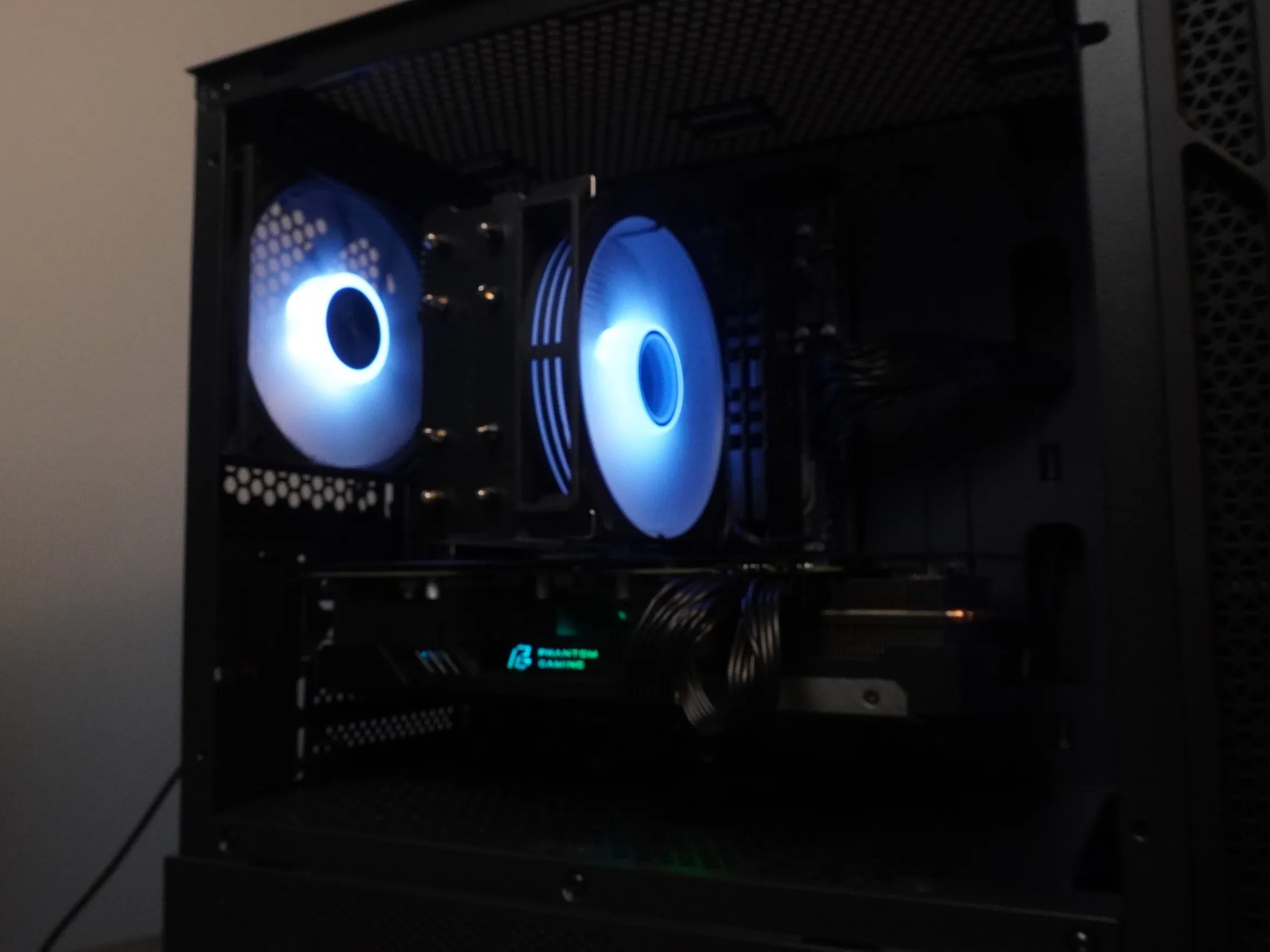 🖤STEALTH🖤 Price To Performance 💪 GAMING MACHINE 🧡RX 5700XT 🧡 Ryzen 5 5600 | 16GB | 1TB...