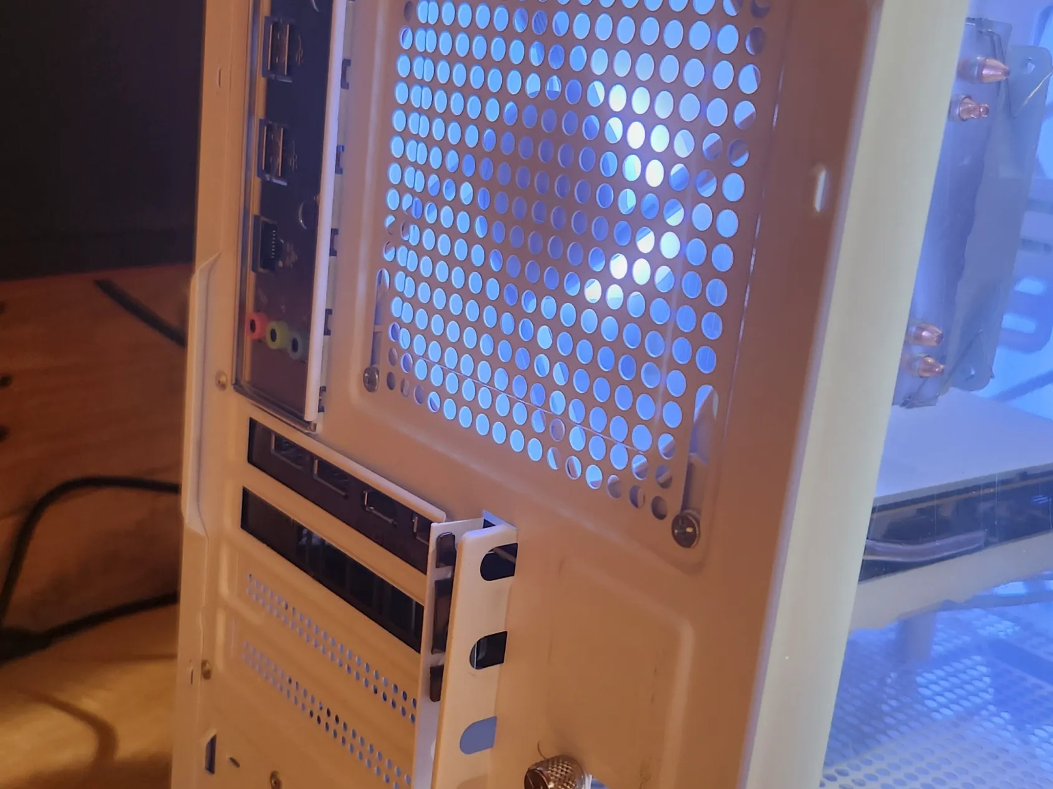 Custom White Gaming PC – RTX 2070 Super | i7 6800k