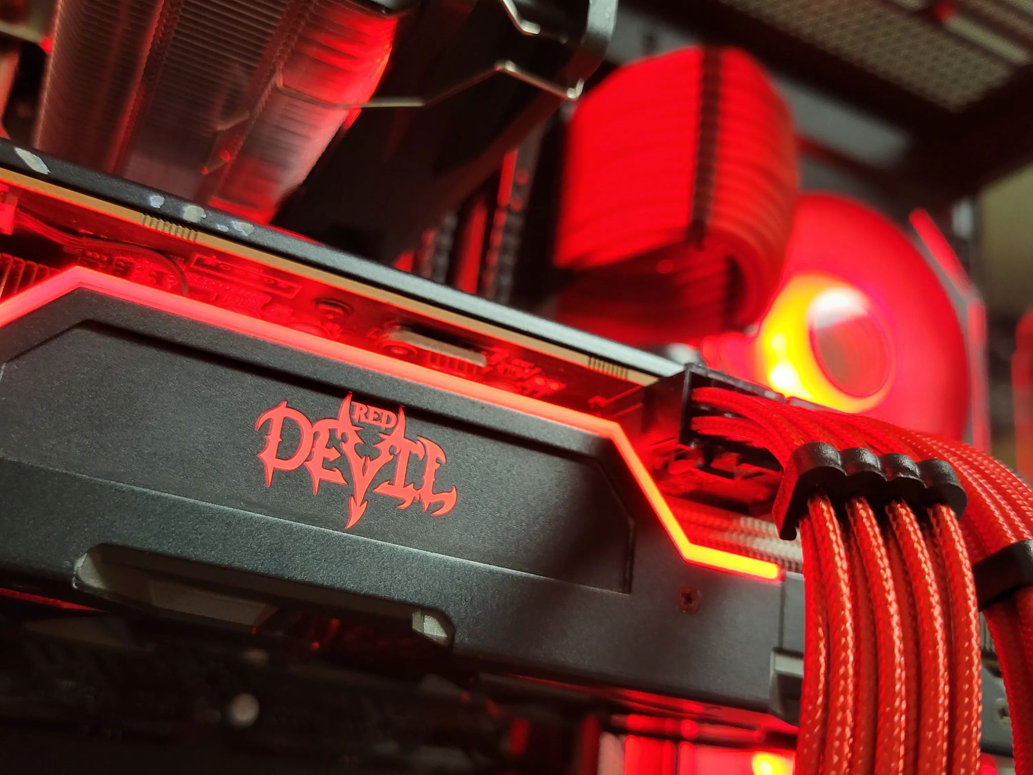 🧧🎩RX 5700 XT 8gb Black Gaming PC🧧🎩 (Ryzen 5 5600g//RX 5700 XT 8gb)