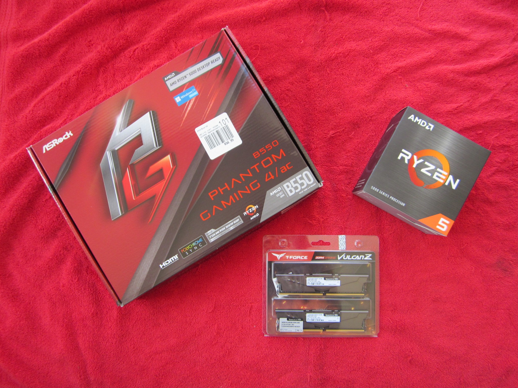 NEW! AMD Ryzen 5 5600 + ASRock B550 PG 4/ac + 16Gb DDR4 3200