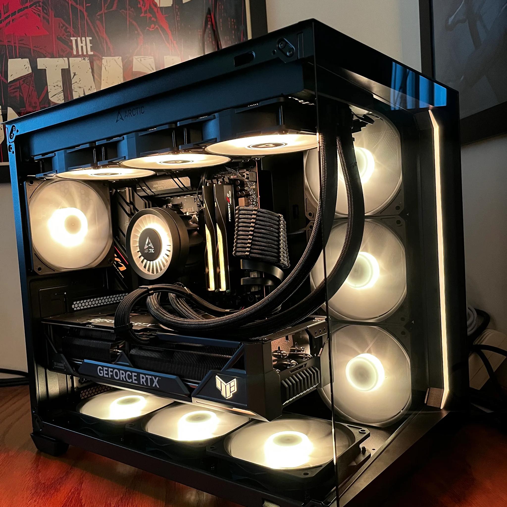 Dark Energy - RTX 4080 OC | Ryzen 7 7800X3d | 32GB DDR5 @6400MT/s | 4TB NVME | 1000W Platinum