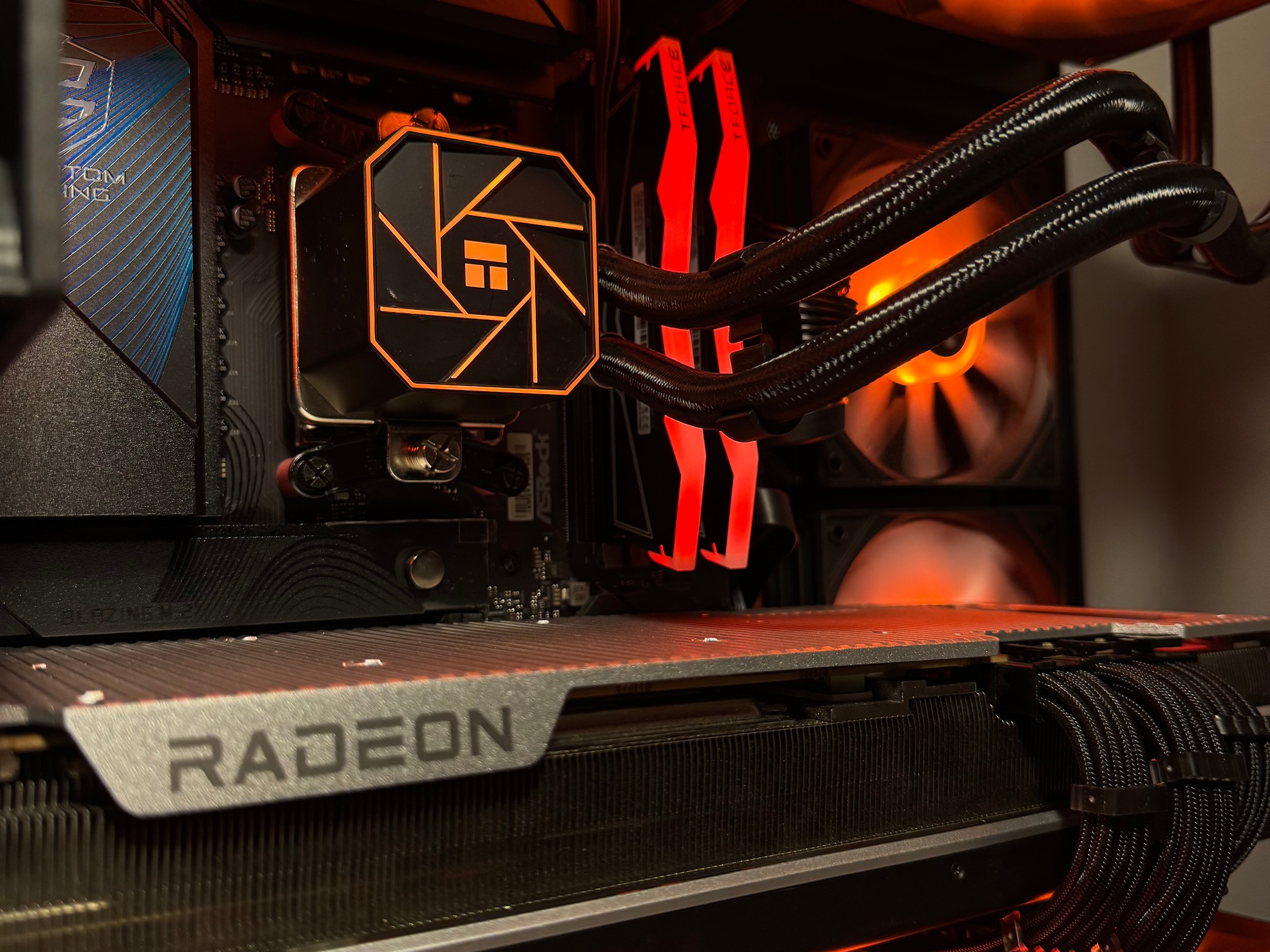 7900XTX | Ryzen 7 7800X3d | 32GB DDR5 6000MT/S | 2TB Storage | Free Shipping
