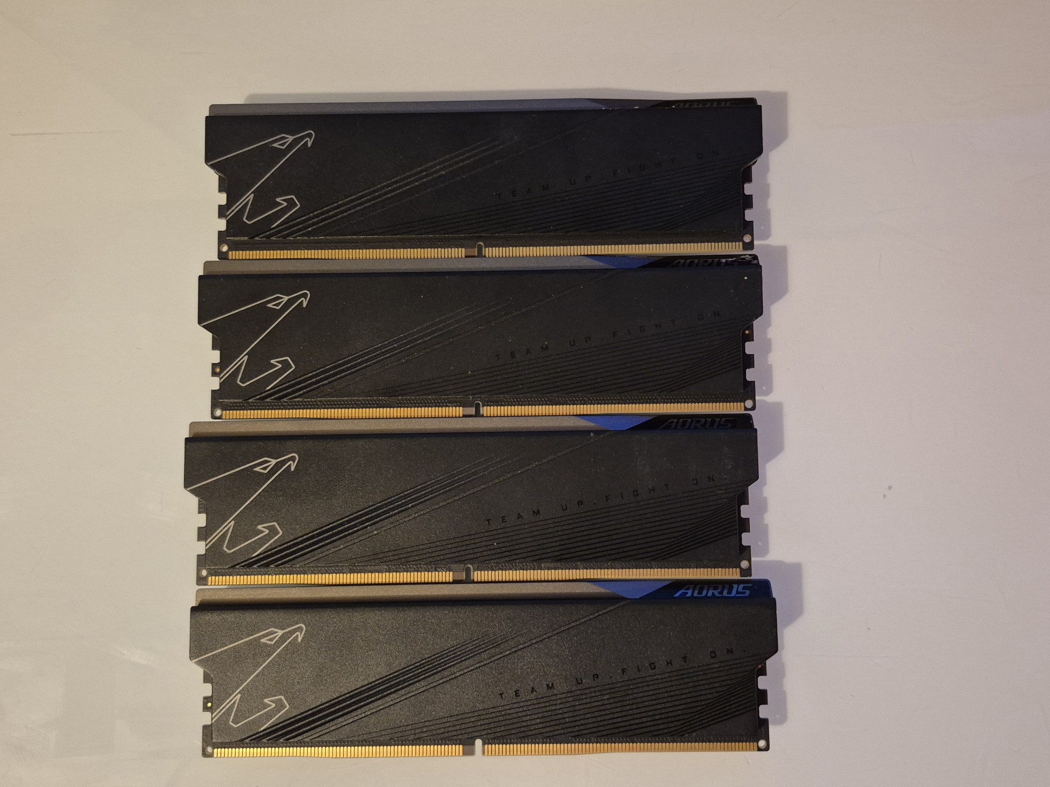 Aorus 64GB DDR5 5200mhz