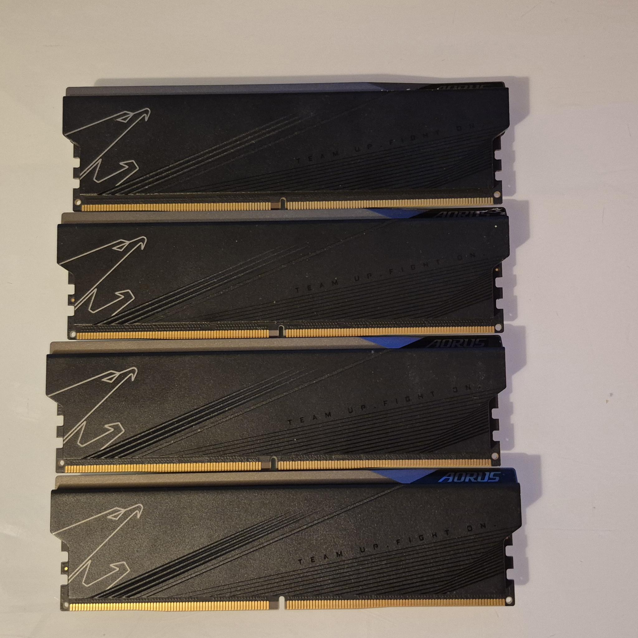 Aorus 64GB DDR5 5200mhz