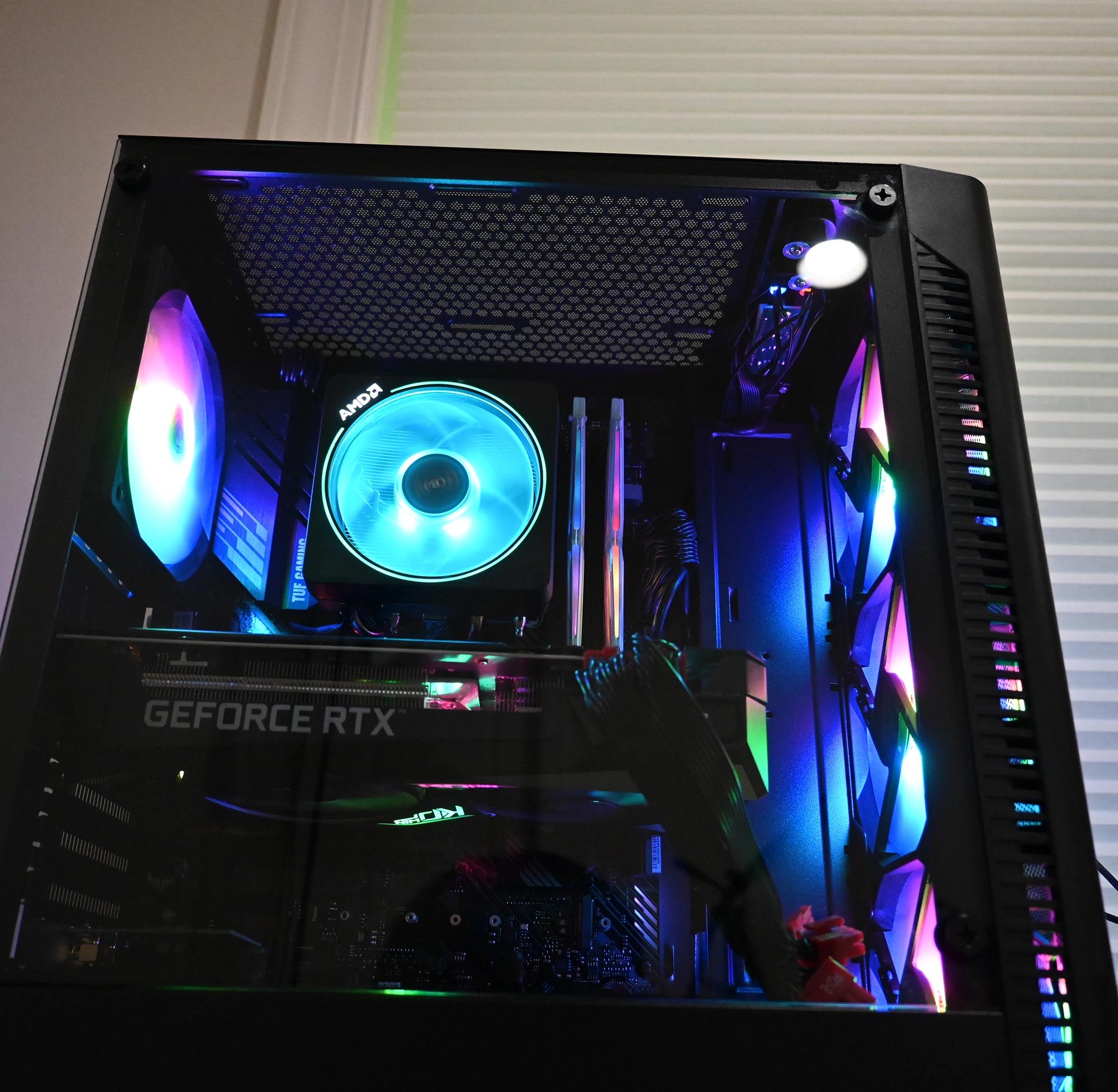 JT-3 Gaming PC | Ryzen 7 3700X | RTX 3070 | 16GB RAM | 1TB SSD | Wi-Fi | Windows 11 Pro