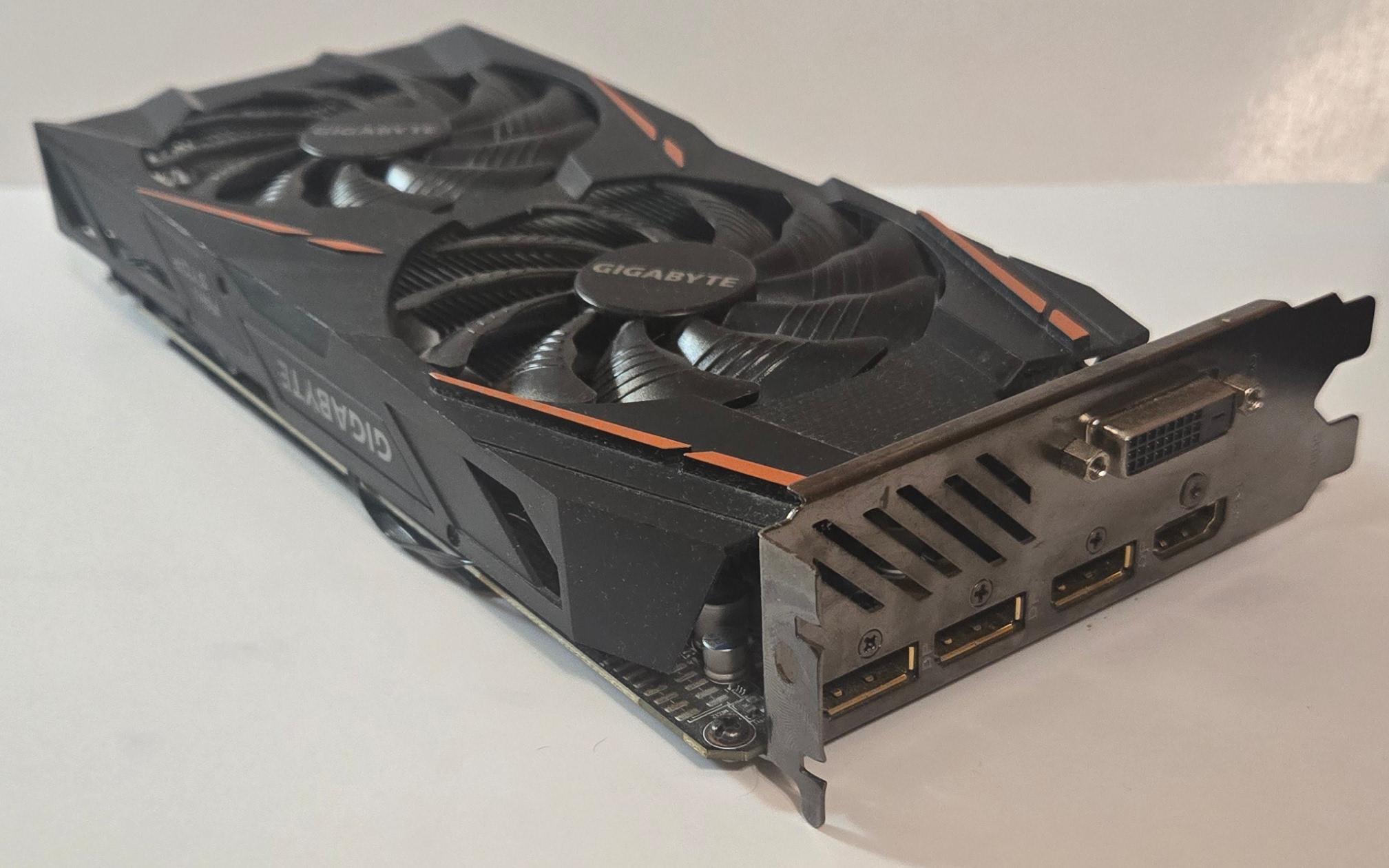 GIGABYTE GV-RX570GAMING-4GD