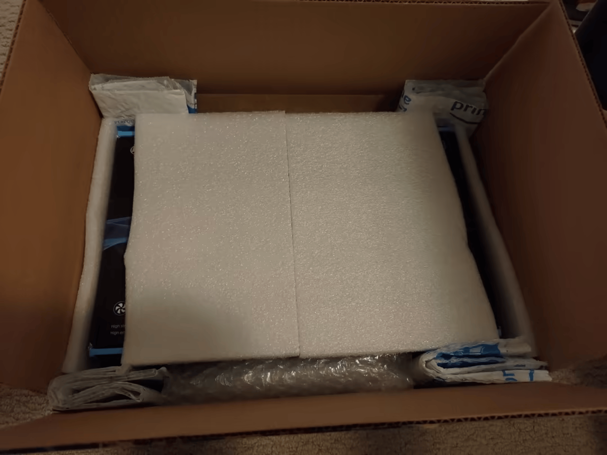 BNIB Lian Li Galahad White RGB 240mm AIO