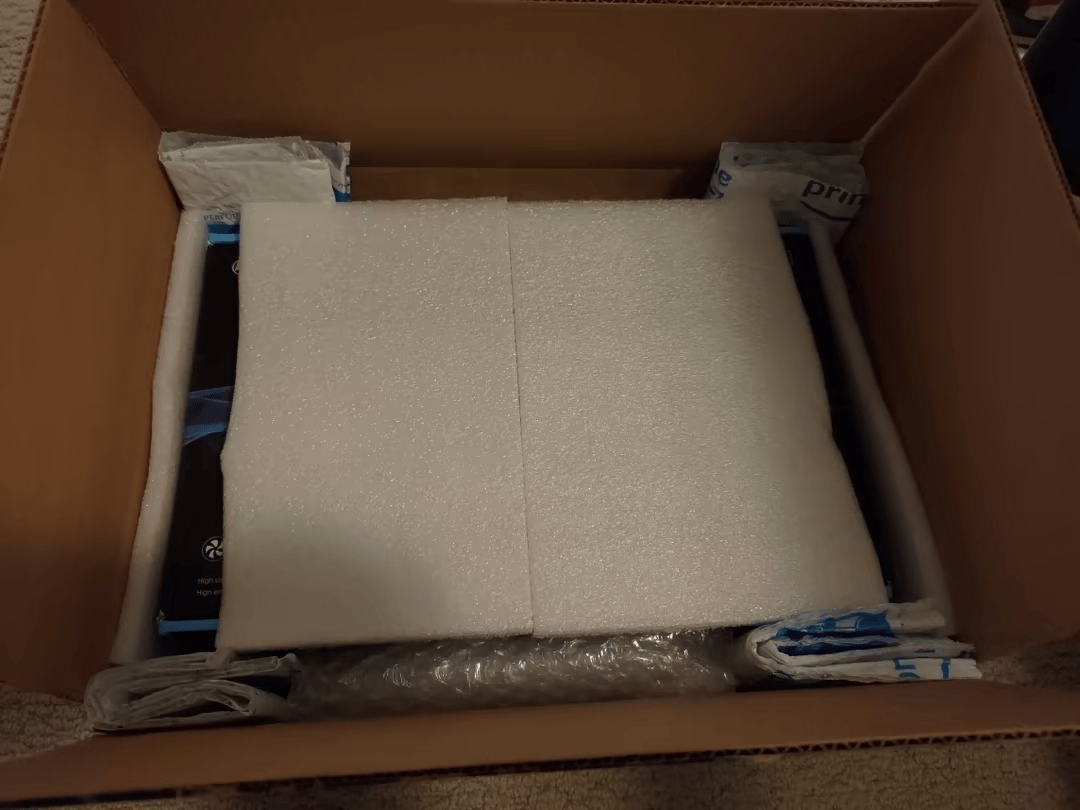 BNIB Lian Li Galahad White RGB 240mm AIO