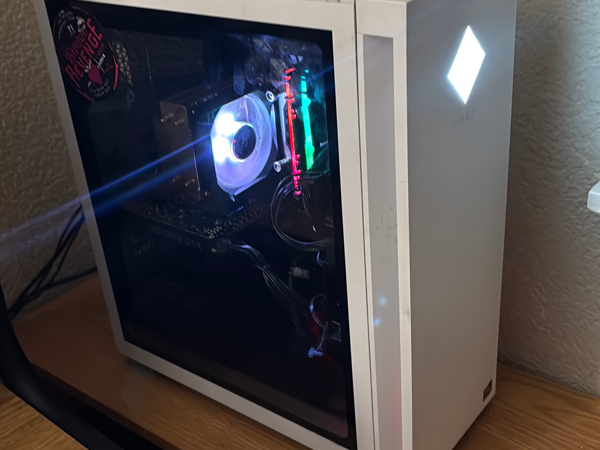 HP Omen 25L Gaming Desktop – Ryzen 5 5600g, GeForce GTX 1660 super 8GB, 24GB RAM, 2TB HHD, 512GB SSD