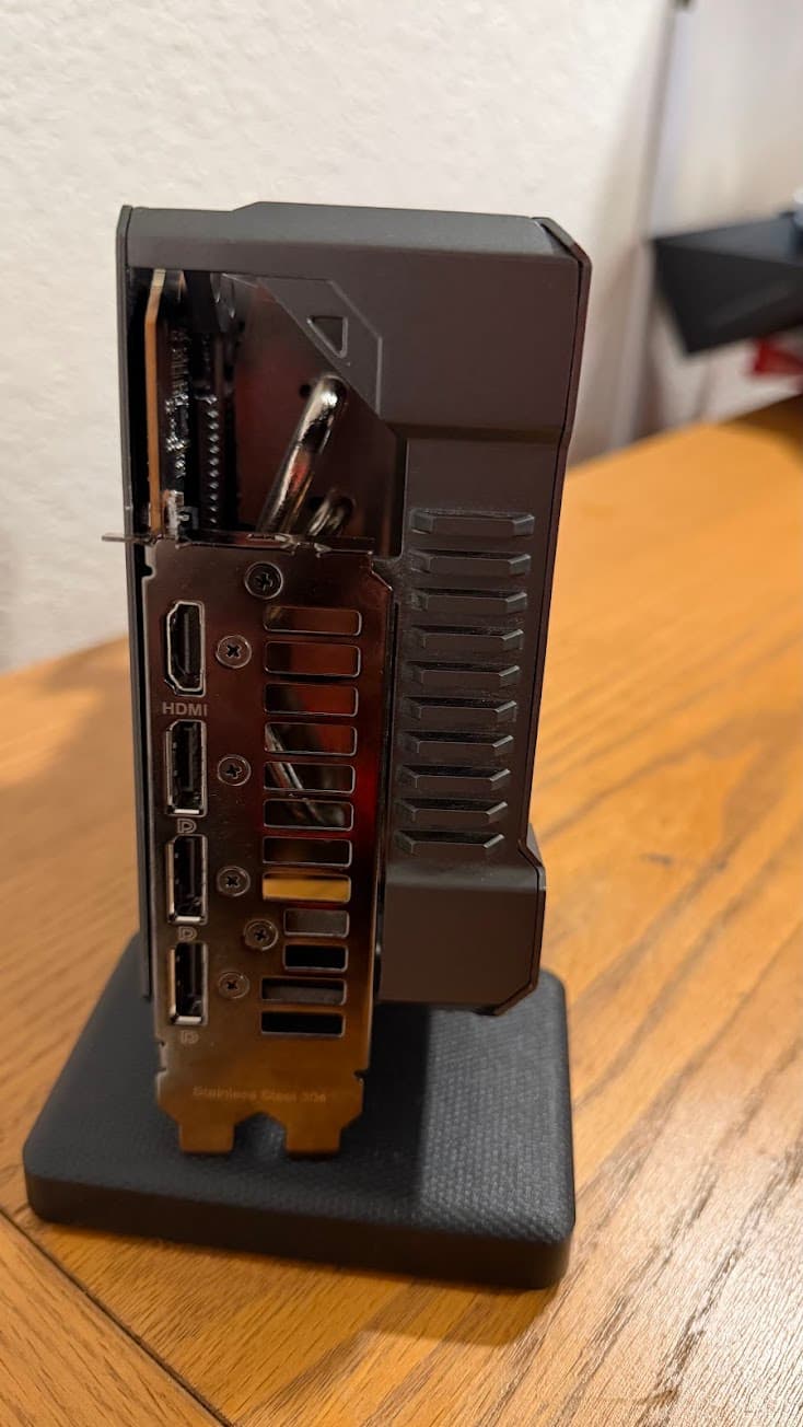 ASUS TUF Gaming Radeon RX 7900 XTX OC Edition