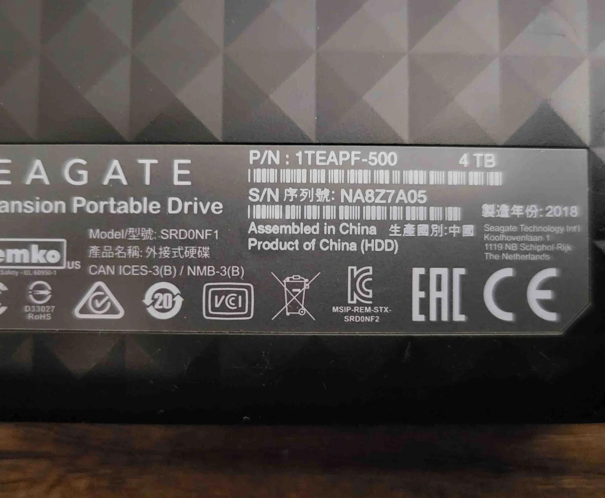 Seagate Expansion Portable 4TB External Hard Drive Desktop HDD – USB 3.0 for desktop/laptop/PS/etc.