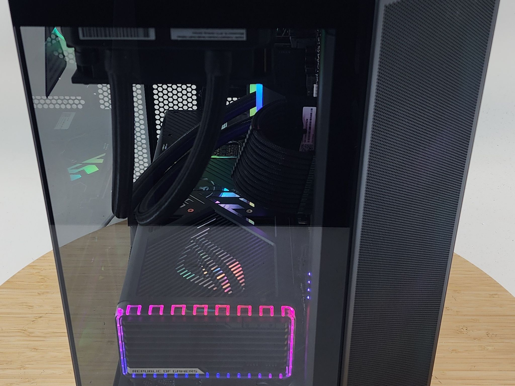 Gaming PC Ryzen 7 7800X3D 48GB RAM 2TB SSD RTX 4080 16GB Windows 11 Computer