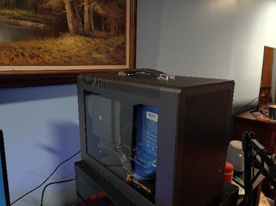 GamerX I-5 12600kf and Intel ARC 580 GPU 1TB m.2 nvme, 32 GB RAM in a matx small case.
