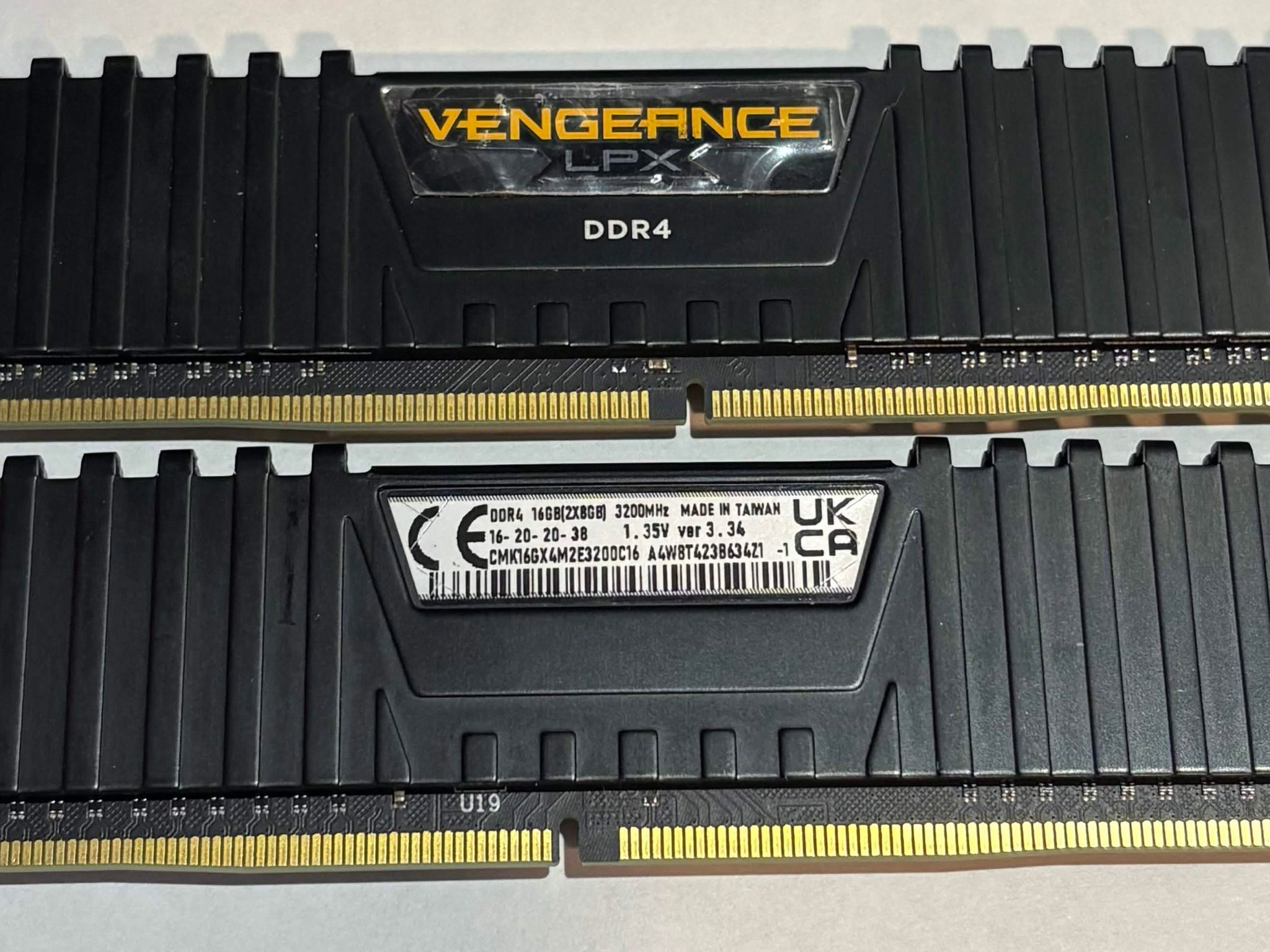Corsair Vengeance LPX 16GB (2x8GB) DDR4 3200MHz CL16 Memory Kit | Tested Working