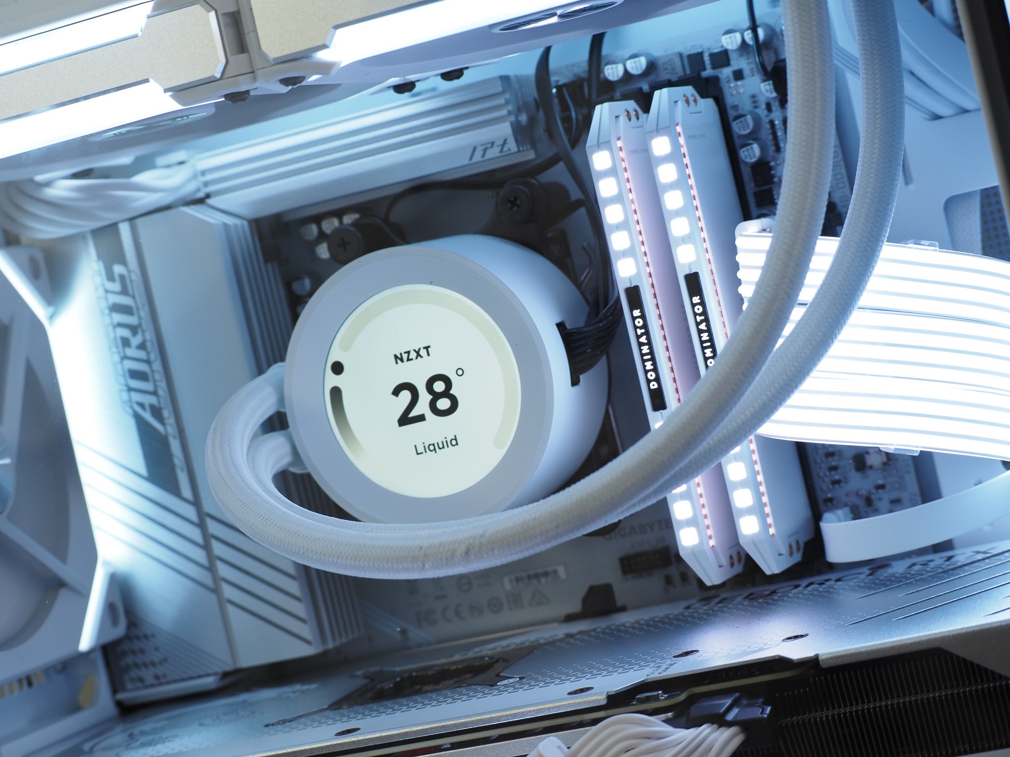 "Luminar" by Optimist | The Cyber Series